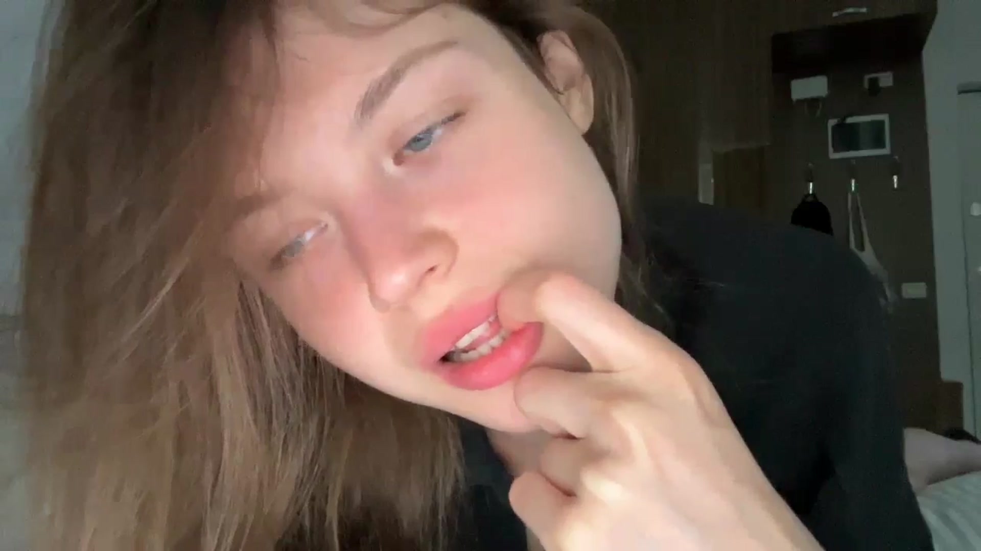 Gallery image thumbnail from Coconut_dream's myfreecams stream on, 07/30/2024, 07:08 image 11 of 20