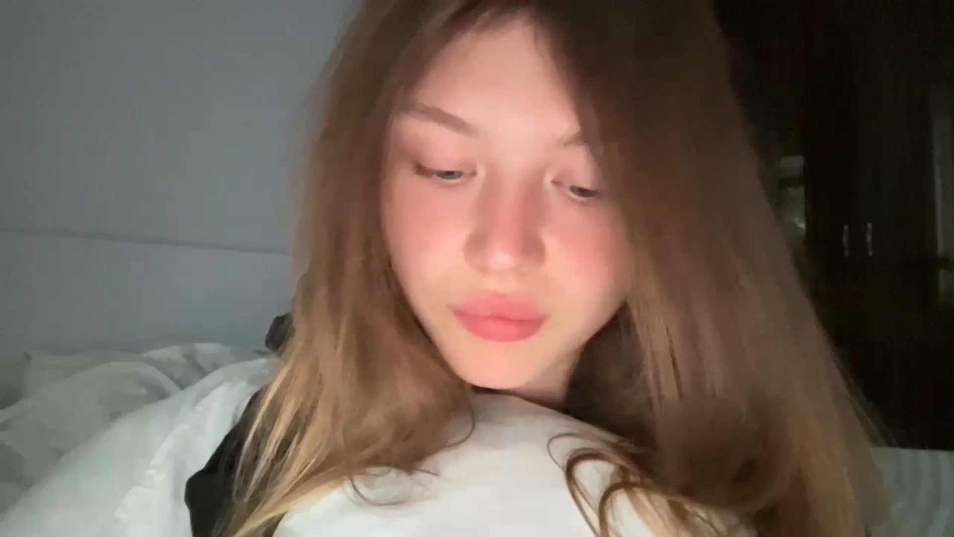 Gallery image thumbnail from Coconut_dream's myfreecams stream on, 07/30/2024, 07:21 image 18 of 20