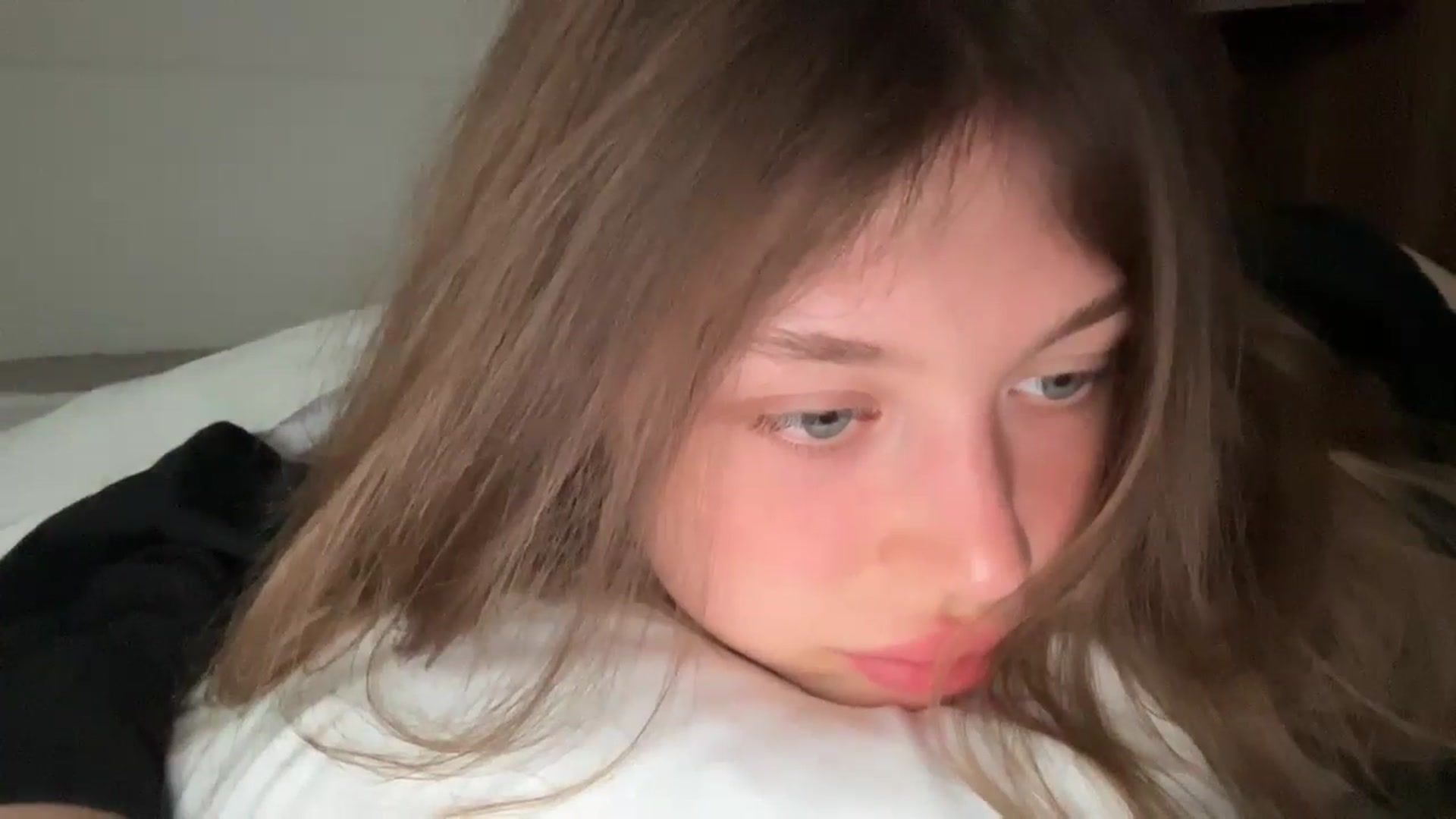 Gallery image thumbnail from Coconut_dream's myfreecams stream on, 07/30/2024, 07:21 image 4 of 20