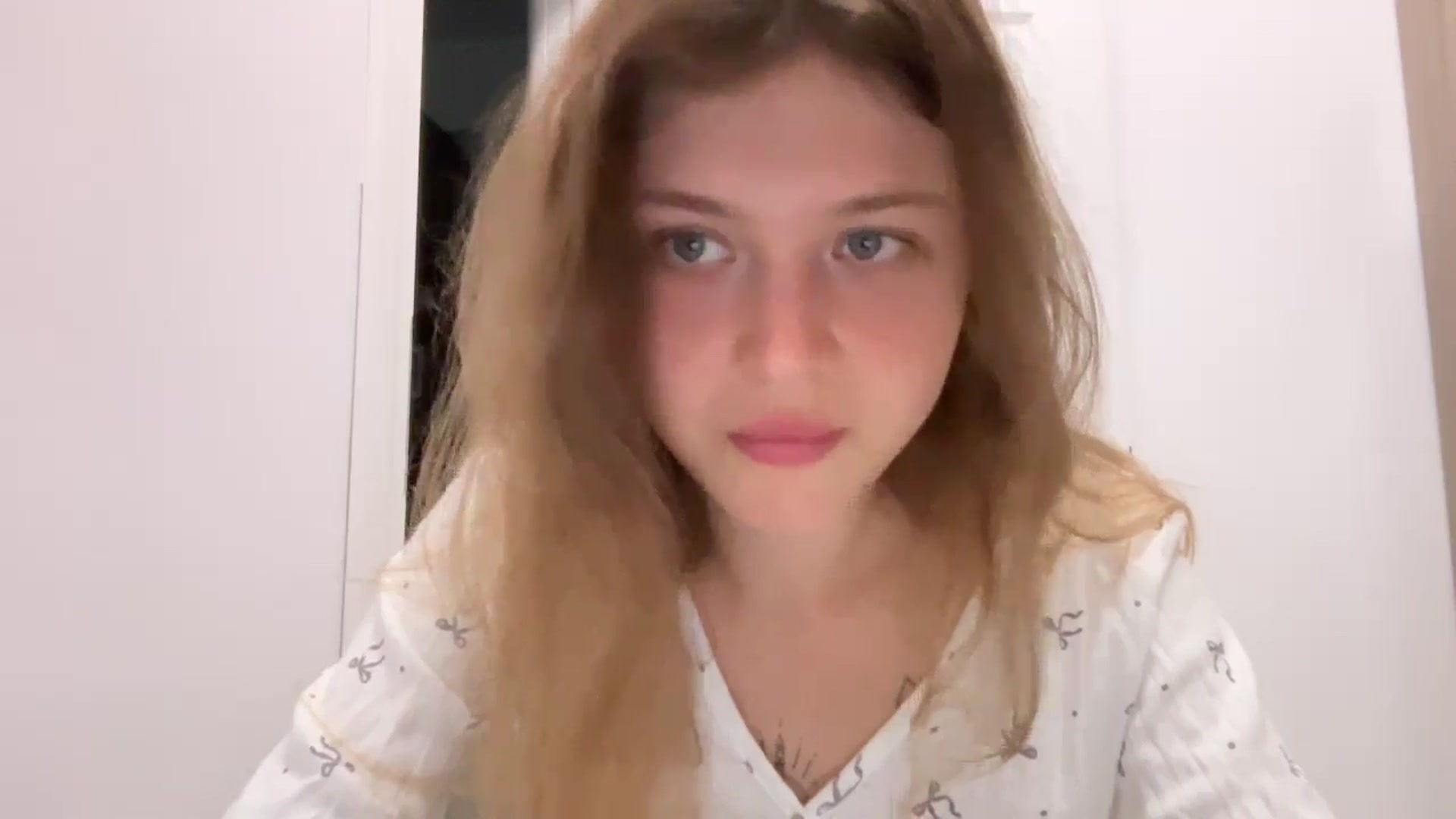 Gallery image thumbnail from Coconut_dream's myfreecams stream on, 07/31/2024, 09:03 image 11 of 20