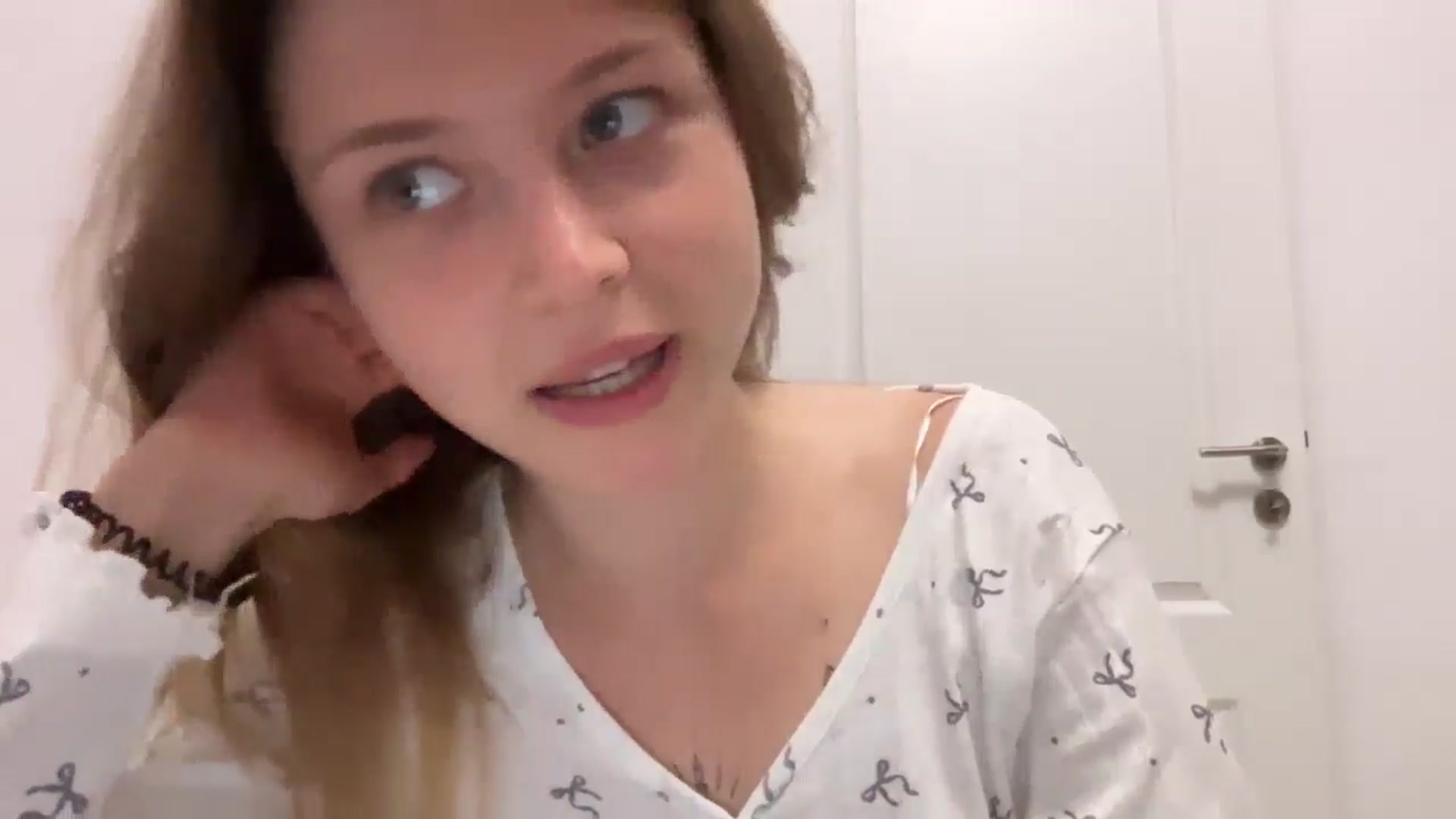 Gallery image thumbnail from Coconut_dream's myfreecams stream on, 07/31/2024, 09:03 image 12 of 20
