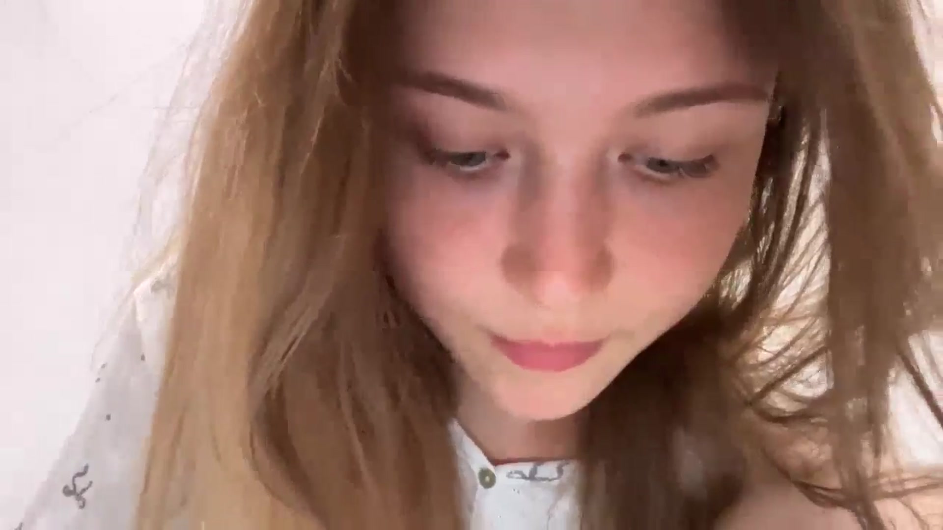 Gallery image thumbnail from Coconut_dream's myfreecams stream on, 07/31/2024, 09:17 image 16 of 20