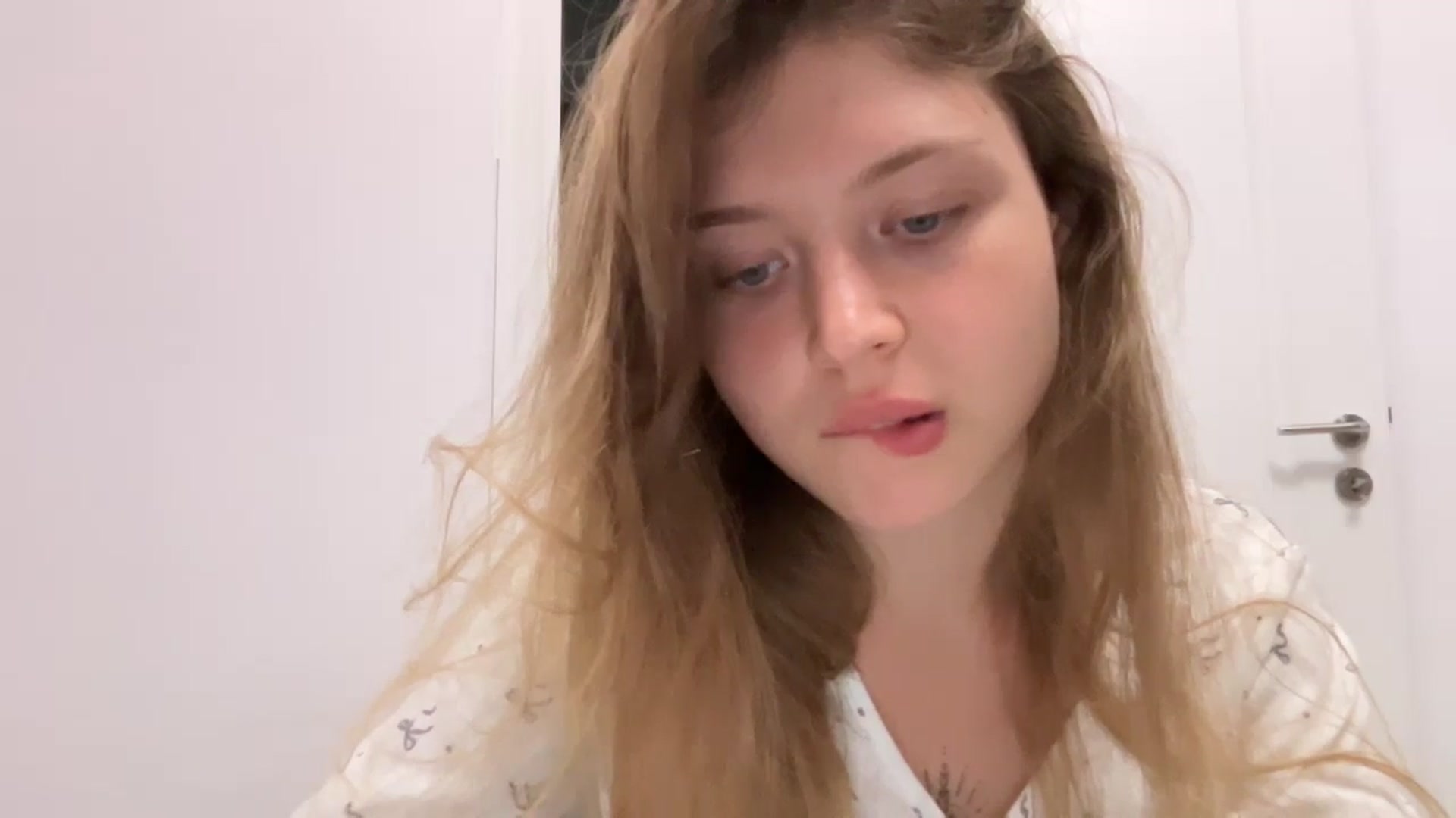 Gallery image thumbnail from Coconut_dream's myfreecams stream on, 07/31/2024, 09:17 image 9 of 20
