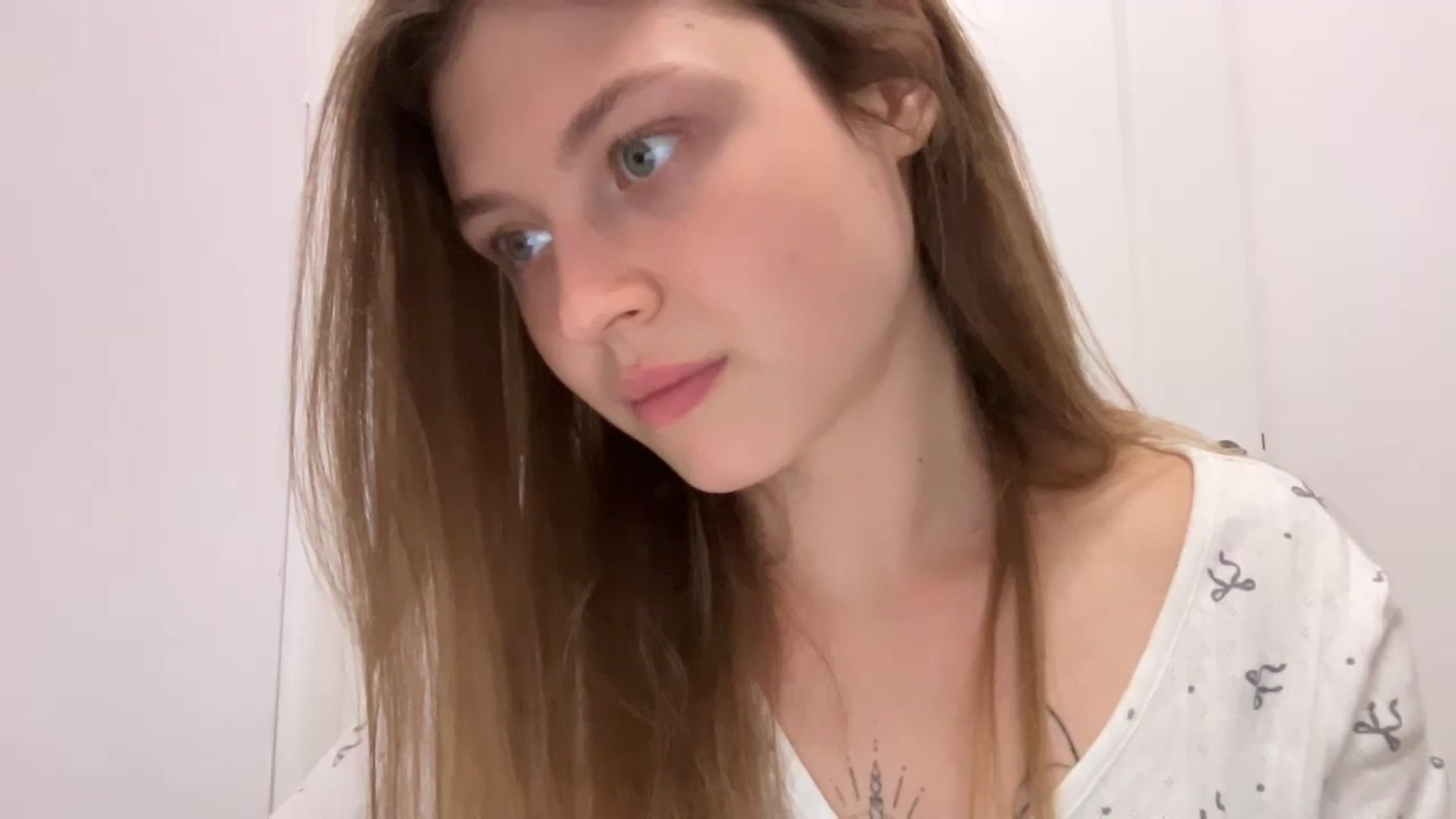 Gallery image thumbnail from Coconut_dream's myfreecams stream on, 08/01/2024, 11:31 image 2 of 20