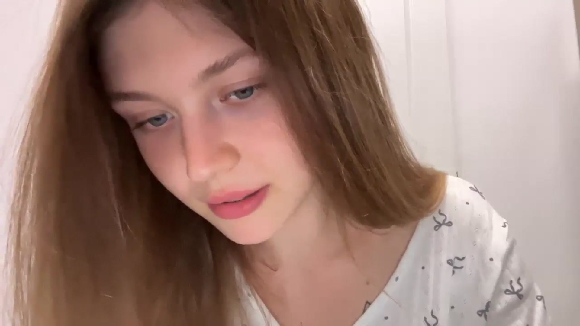 Gallery image thumbnail from Coconut_dream's myfreecams stream on, 08/01/2024, 11:31 image 12 of 20