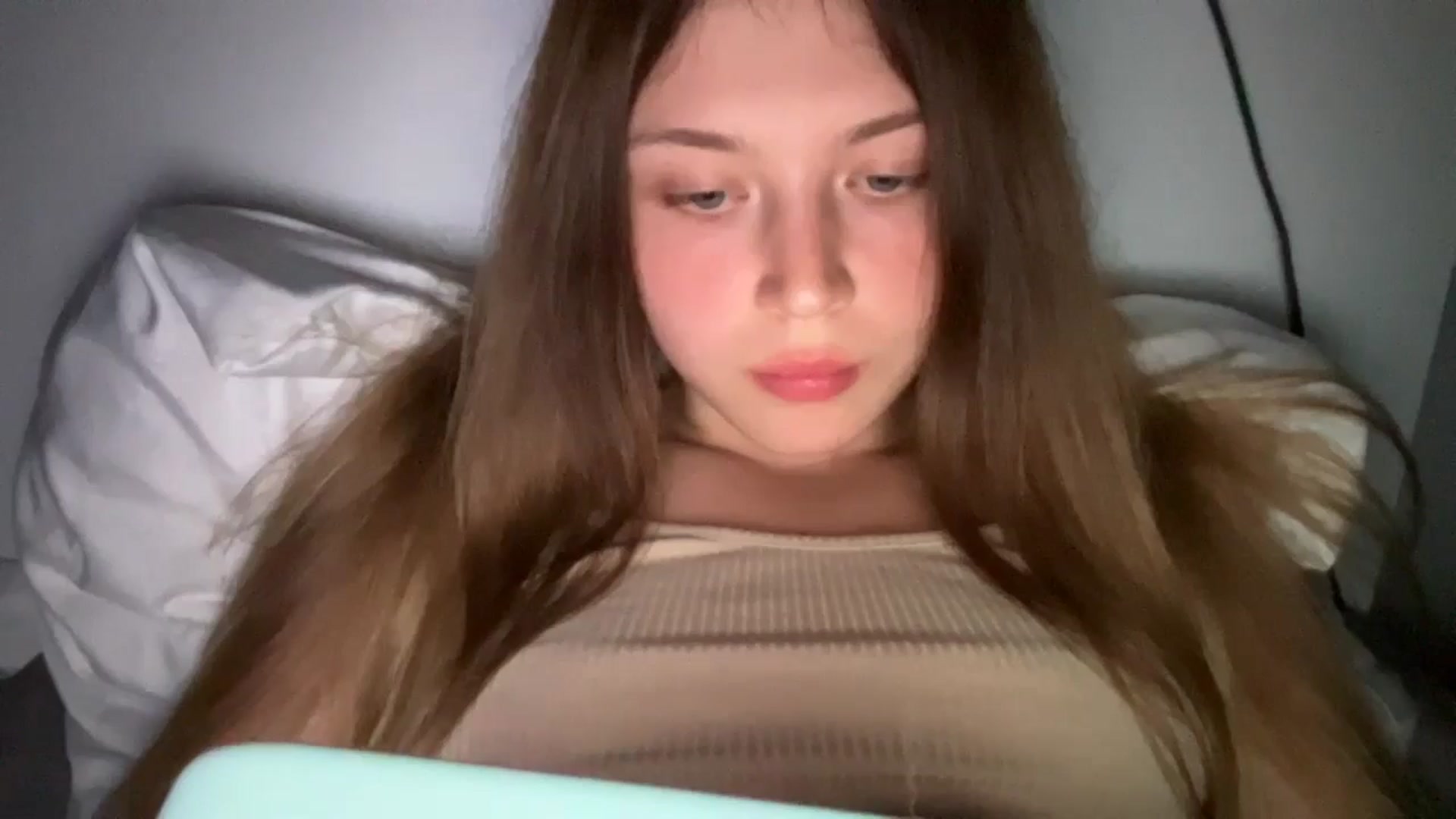 Gallery image thumbnail from Coconut_dream's myfreecams stream on, 08/03/2024, 18:51 image 11 of 20