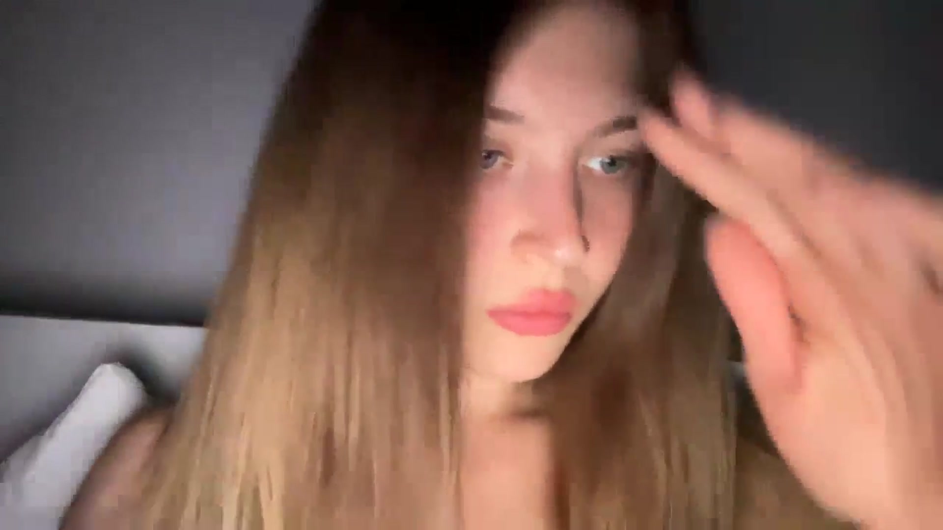 Gallery image thumbnail from Coconut_dream's myfreecams stream on, 08/03/2024, 18:51 image 2 of 20