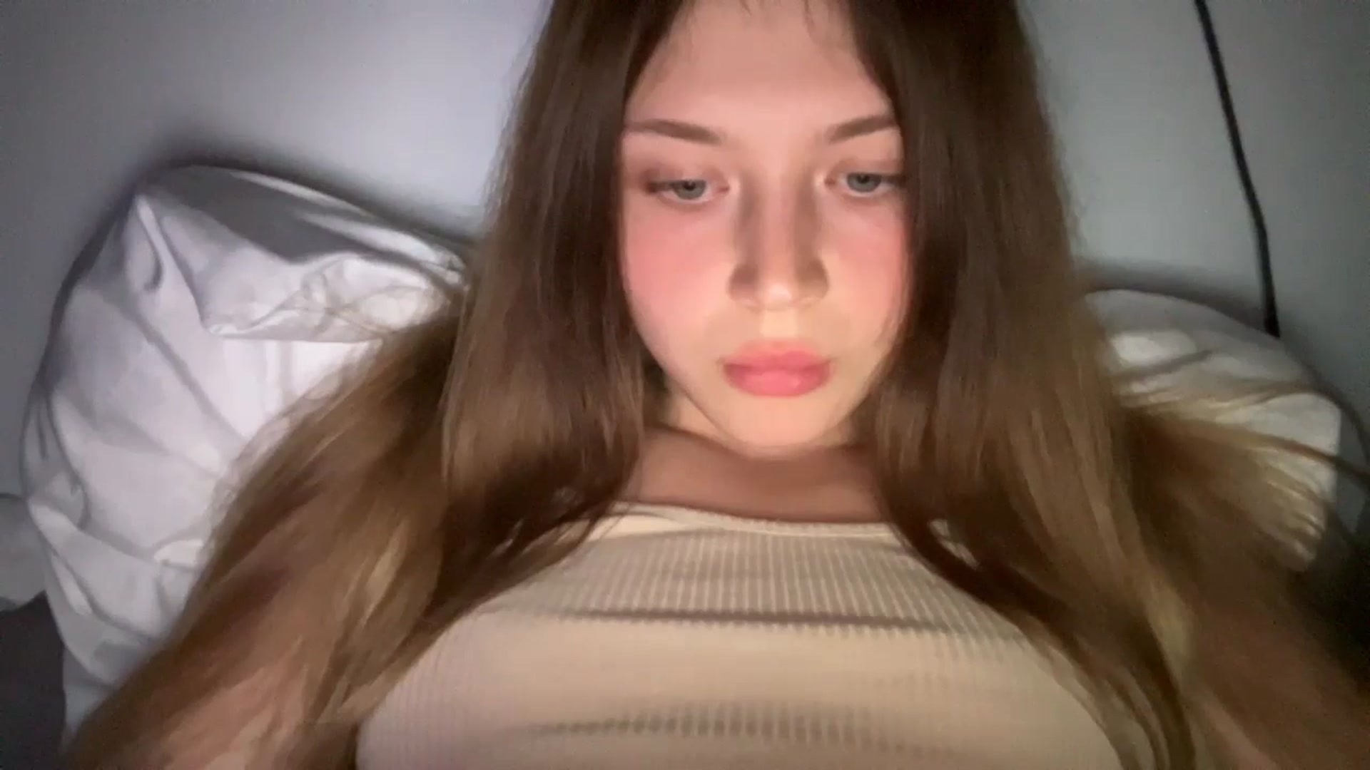 Gallery image thumbnail from Coconut_dream's myfreecams stream on, 08/03/2024, 18:51 image 14 of 20