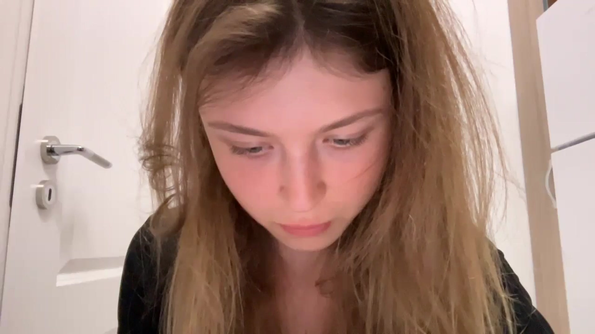 Gallery image thumbnail from Coconut_dream's myfreecams stream on, 08/04/2024, 19:40 image 7 of 20