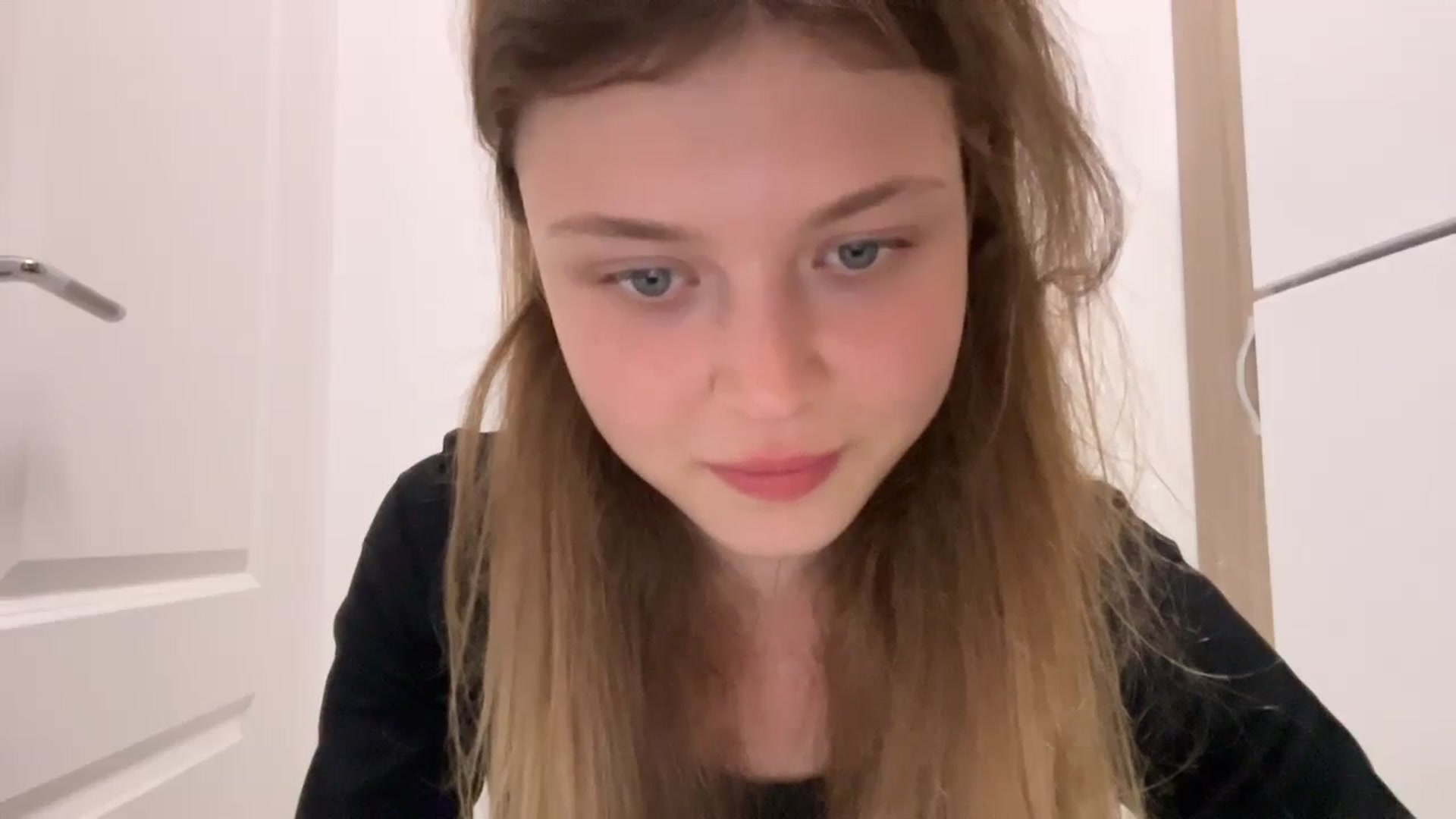 Gallery image thumbnail from Coconut_dream's myfreecams stream on, 08/04/2024, 19:40 image 19 of 20