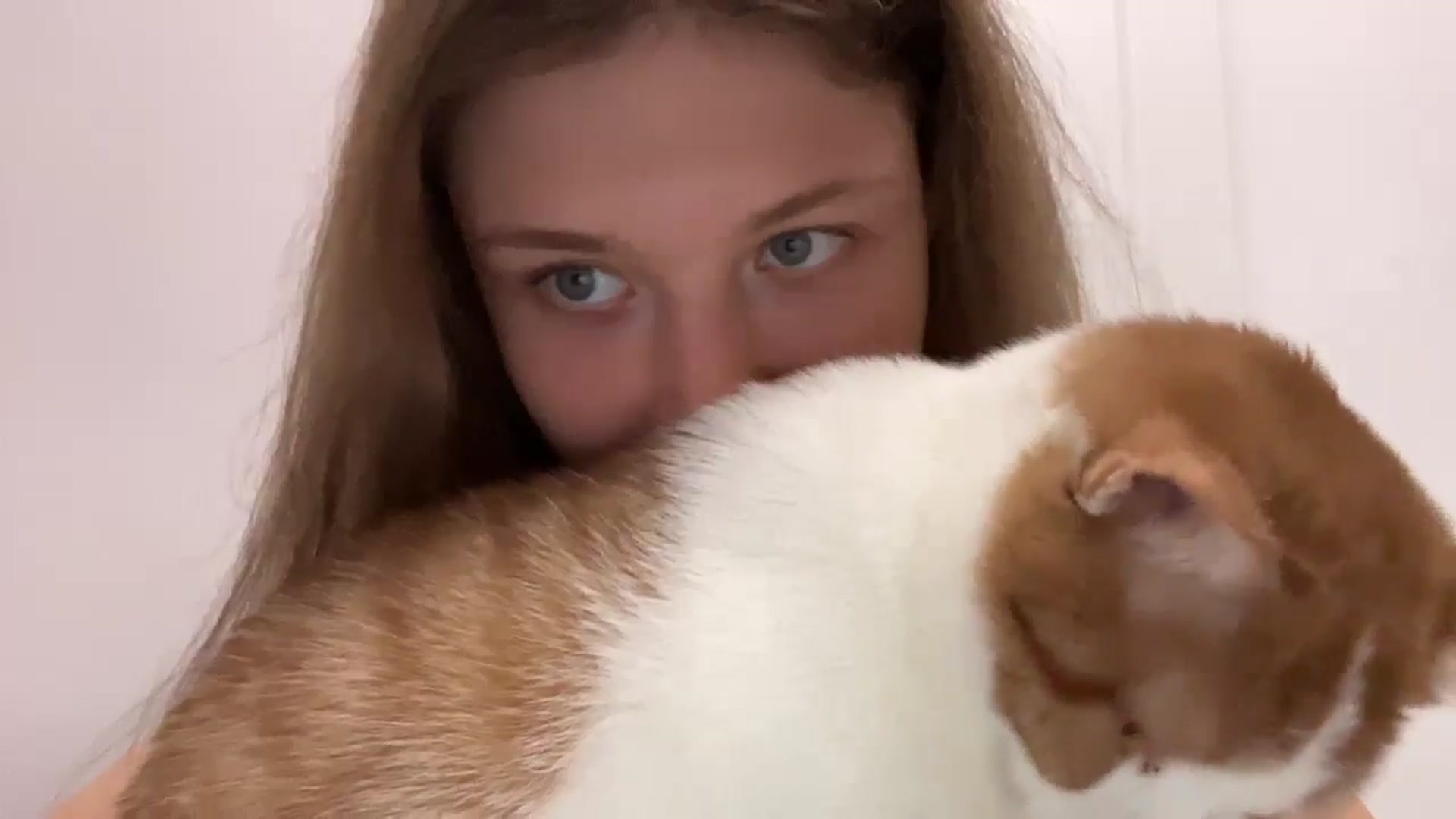 Gallery image thumbnail from Coconut_dream's myfreecams stream on, 08/06/2024, 18:20 image 15 of 20