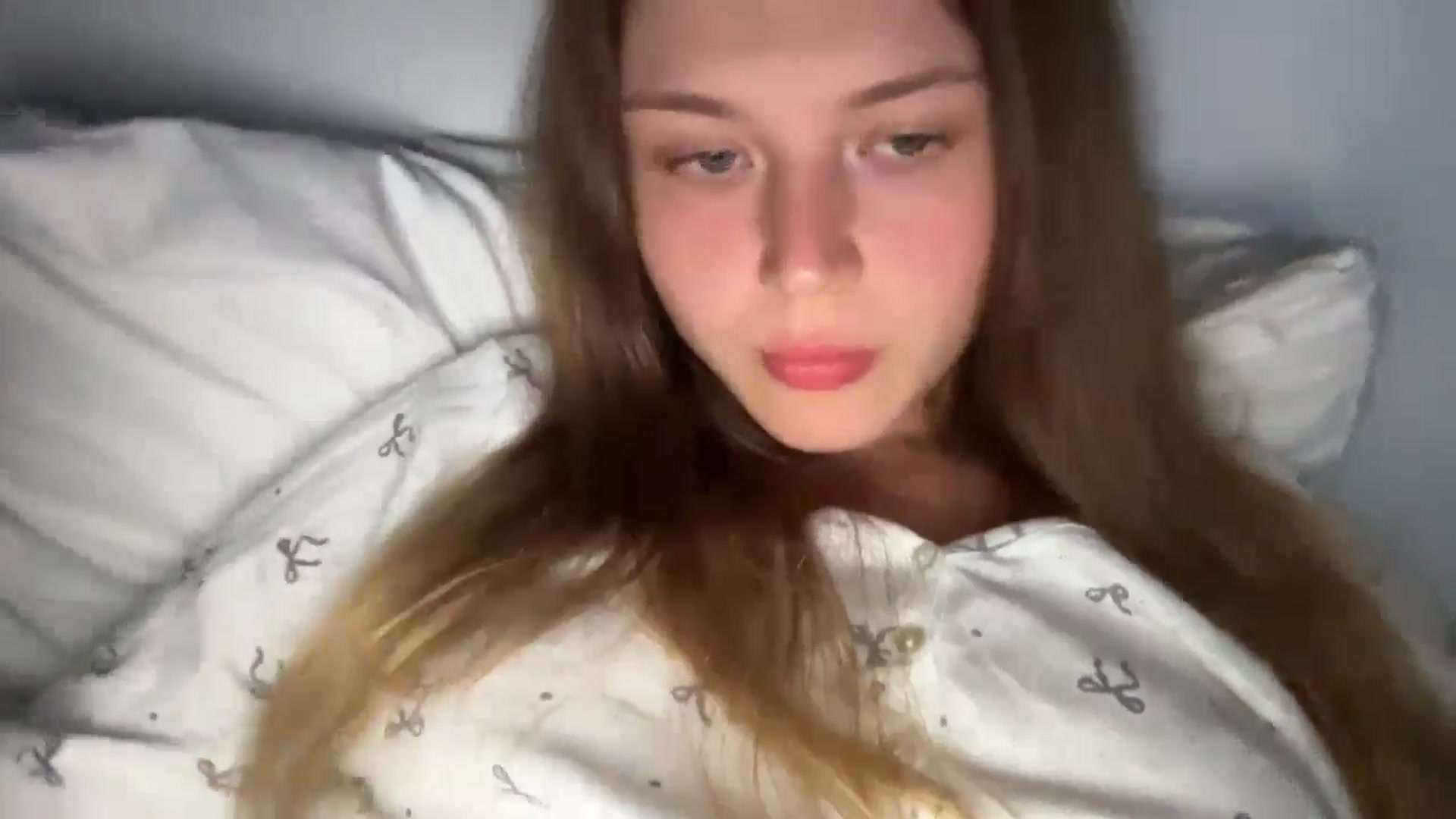 Gallery image thumbnail from Coconut_dream's myfreecams stream on, 08/06/2024, 22:00 image 17 of 20