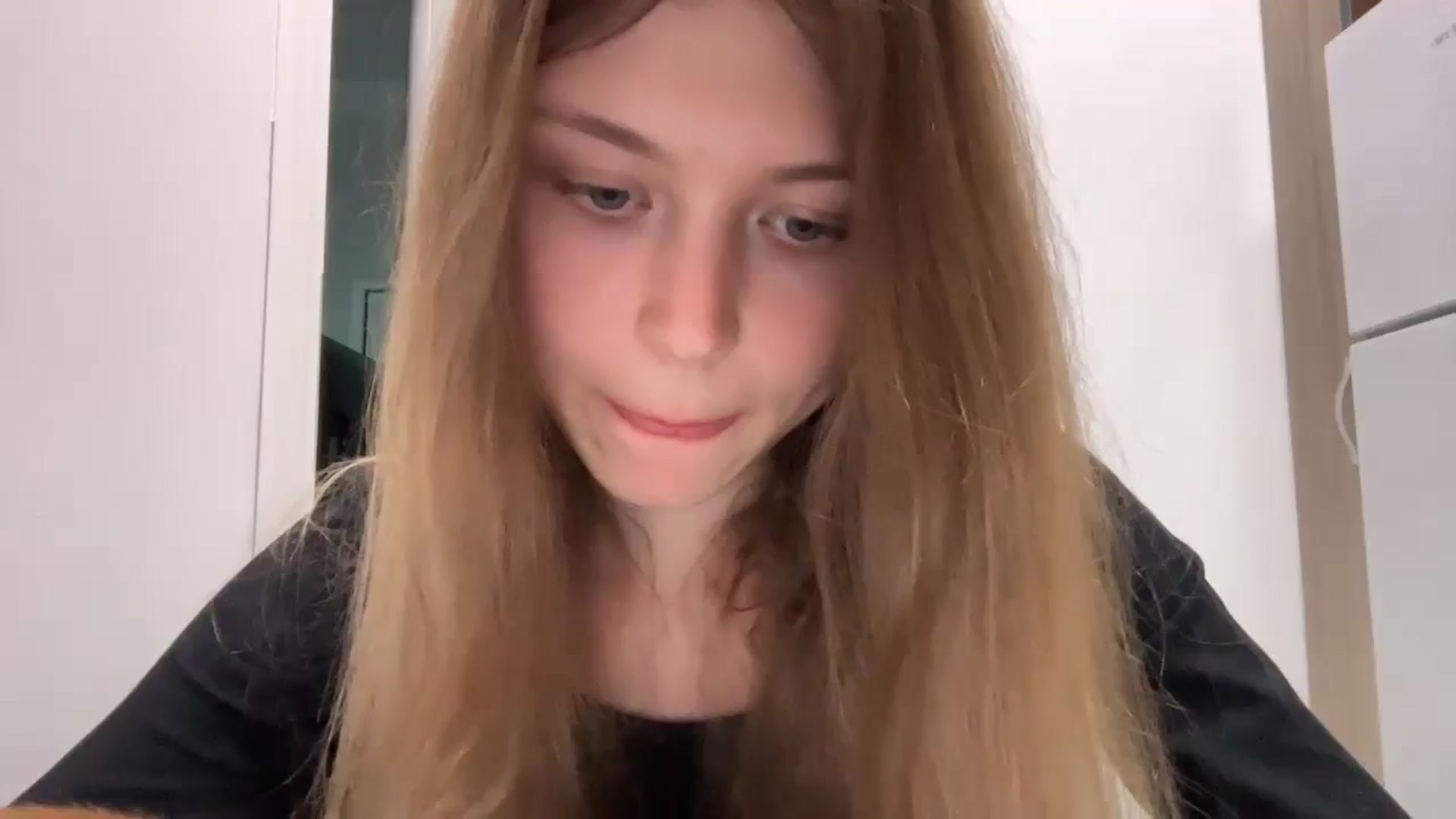 Gallery image thumbnail from Coconut_dream's myfreecams stream on, 08/08/2024, 19:24 image 11 of 20