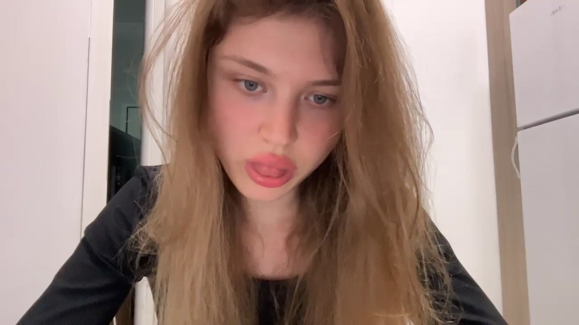 Gallery image thumbnail from Coconut_dream's myfreecams stream on, 08/08/2024, 20:42 image 17 of 20