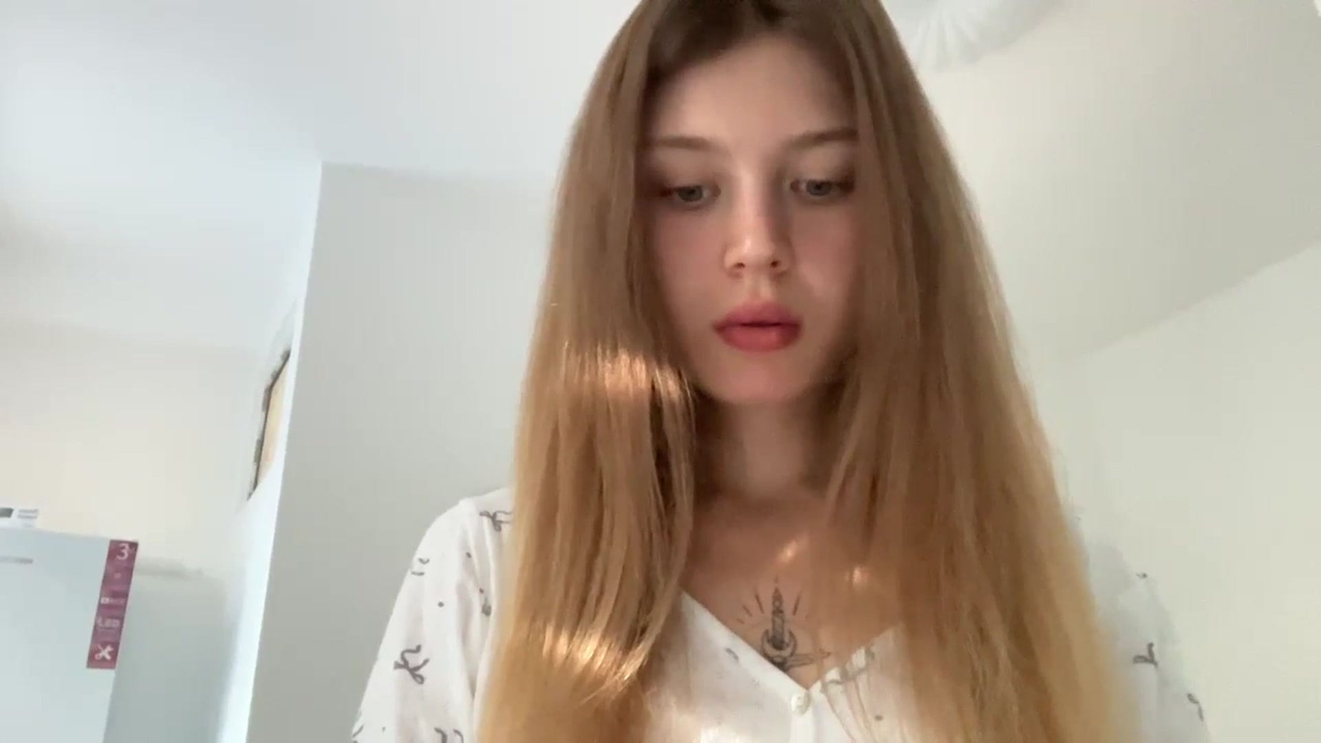 Gallery image thumbnail from Coconut_dream's myfreecams stream on, 08/13/2024, 06:18 image 3 of 20
