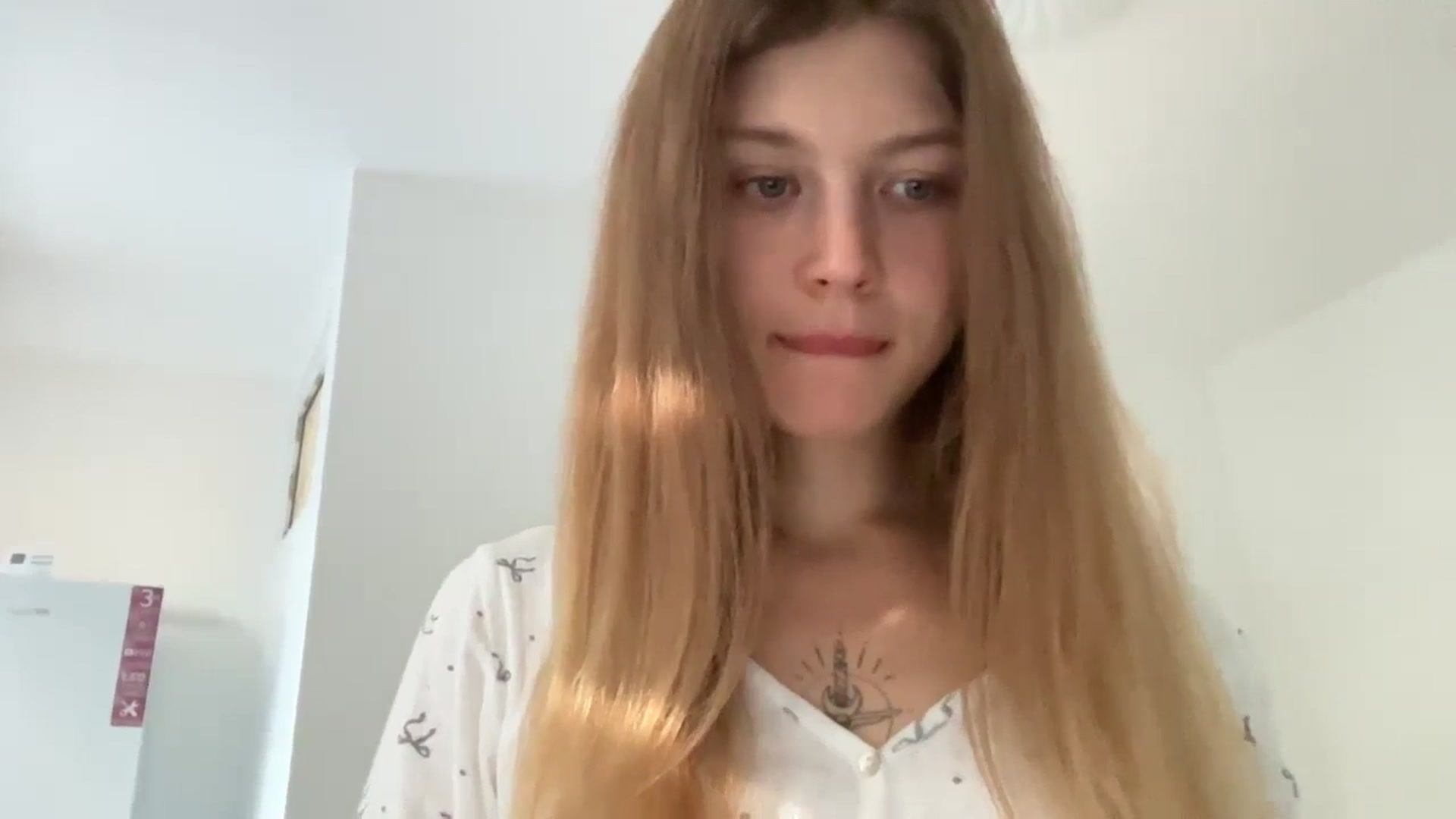 Gallery image thumbnail from Coconut_dream's myfreecams stream on, 08/13/2024, 06:18 image 5 of 20