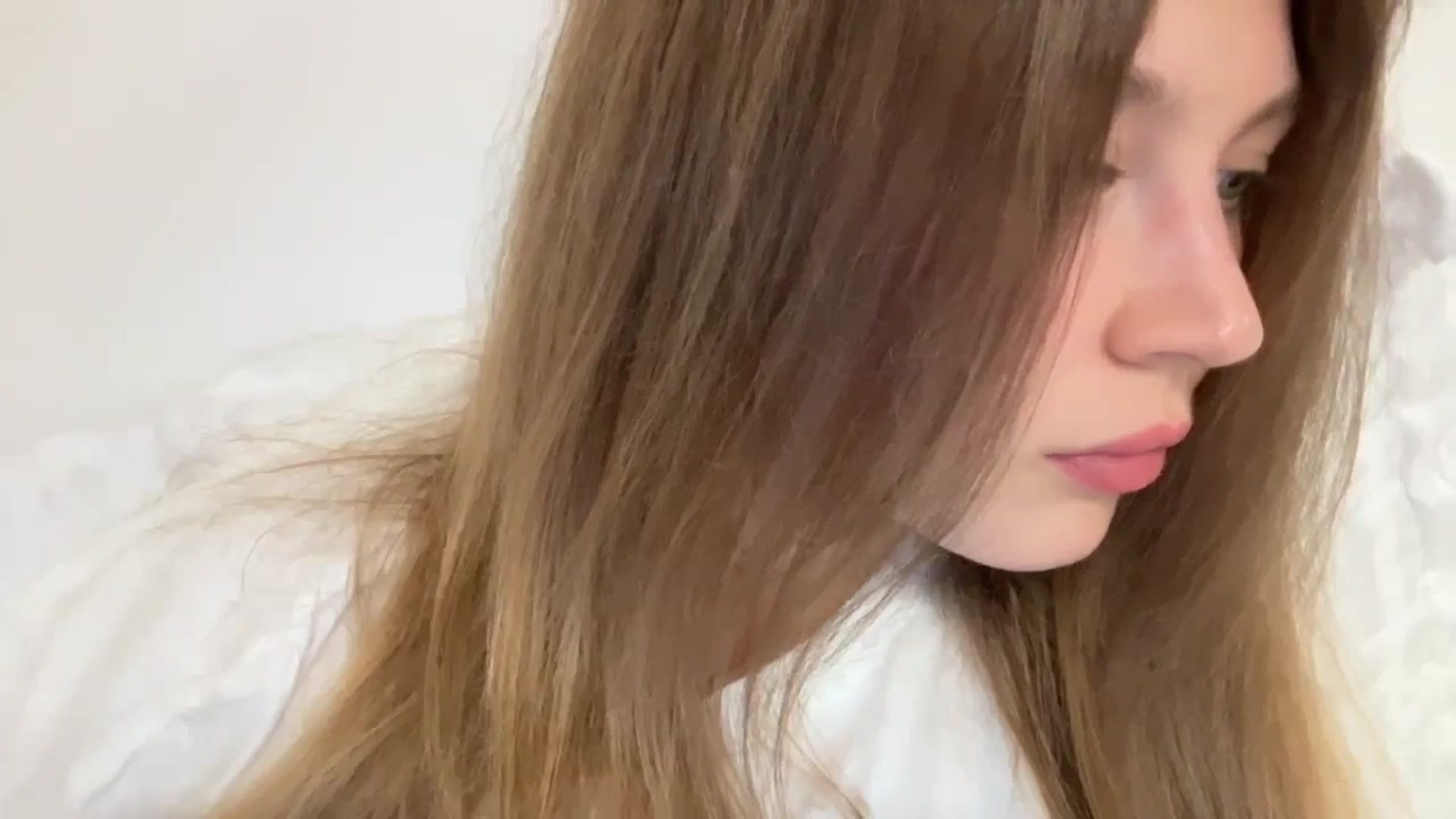 Gallery image thumbnail from Coconut_dream's myfreecams stream on, 08/14/2024, 18:56 image 8 of 20