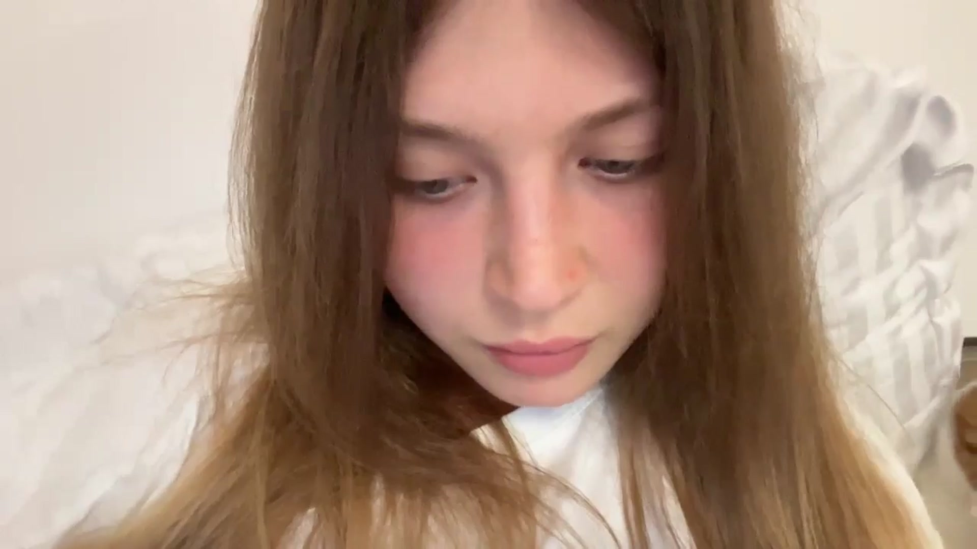 Gallery image thumbnail from Coconut_dream's myfreecams stream on, 08/14/2024, 19:17 image 10 of 20