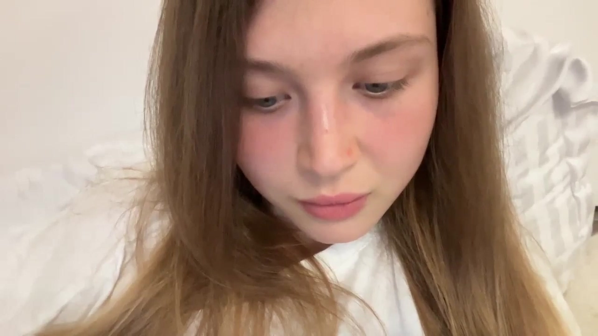 Gallery image thumbnail from Coconut_dream's myfreecams stream on, 08/14/2024, 19:17 image 11 of 20