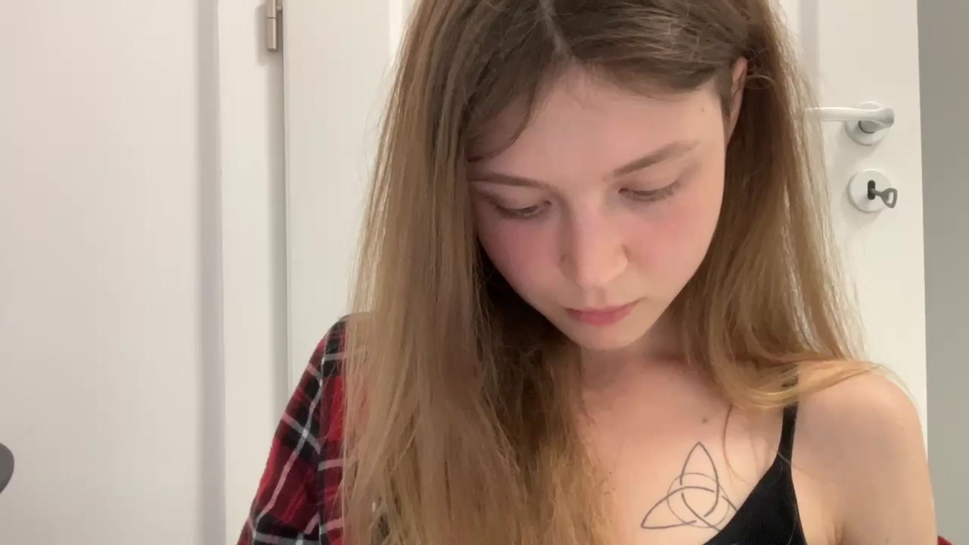 Gallery image thumbnail from Coconut_dream's myfreecams stream on, 08/17/2024, 17:39 image 8 of 20