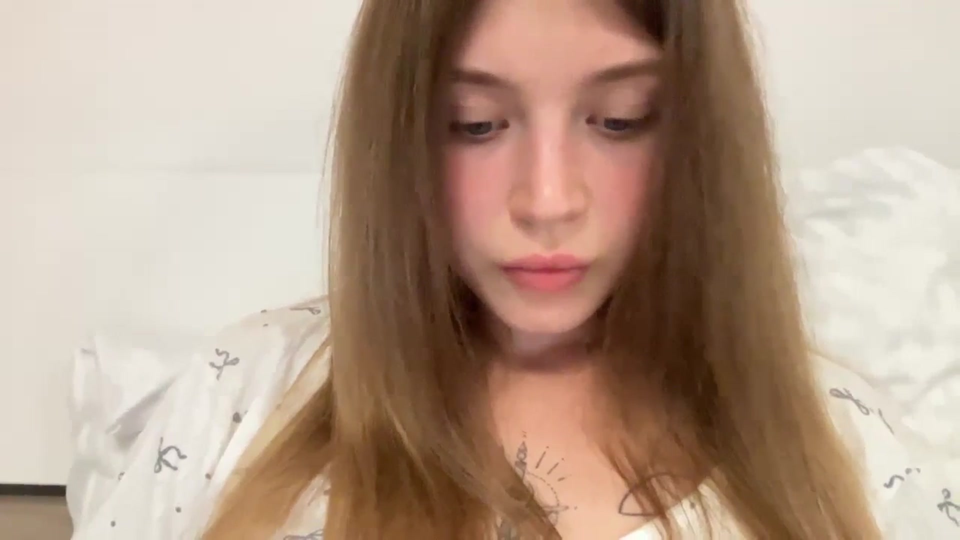 Gallery image thumbnail from Coconut_dream's myfreecams stream on, 08/22/2024, 20:38 image 3 of 20
