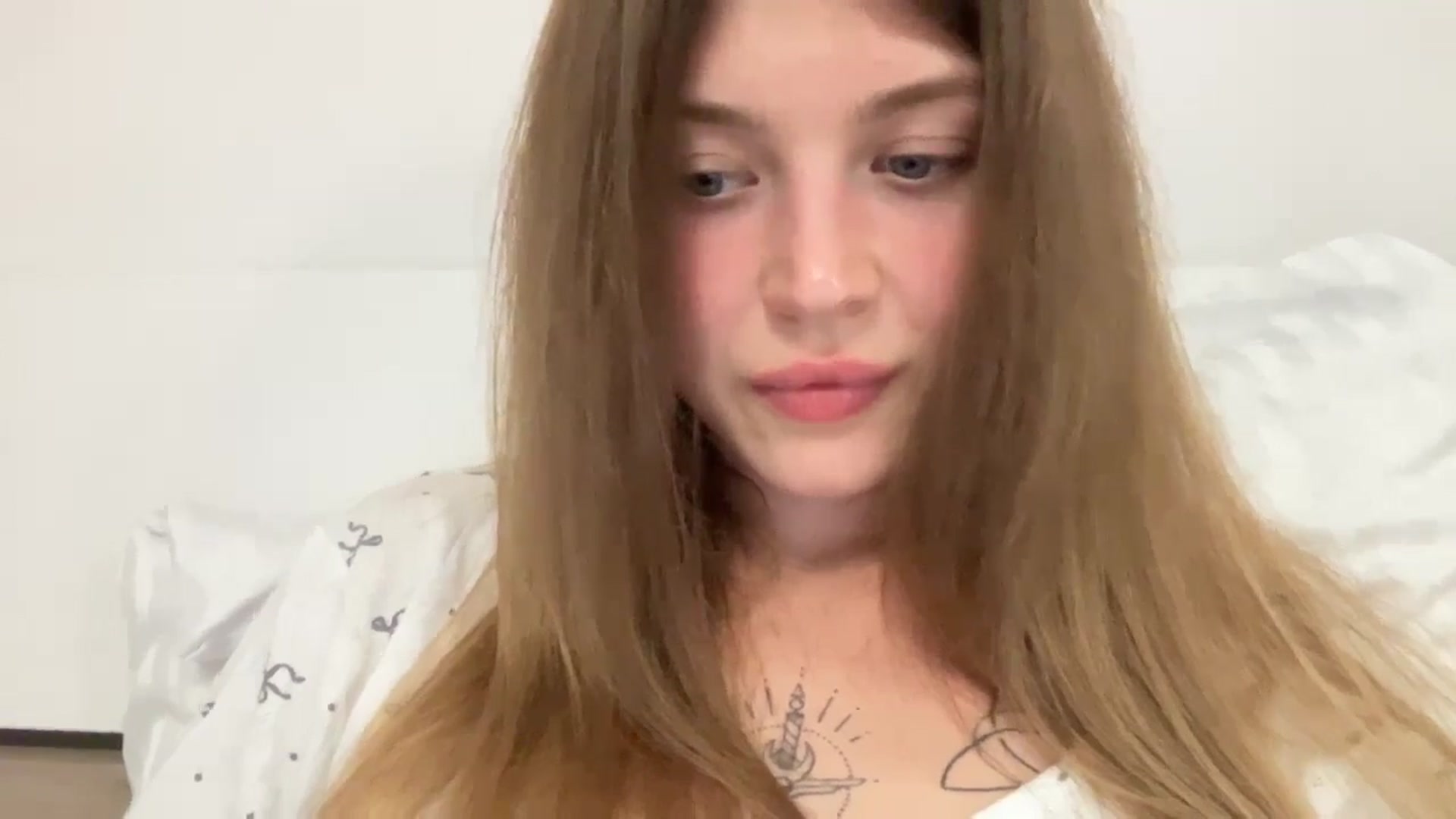 Gallery image thumbnail from Coconut_dream's myfreecams stream on, 08/22/2024, 20:38 image 5 of 20