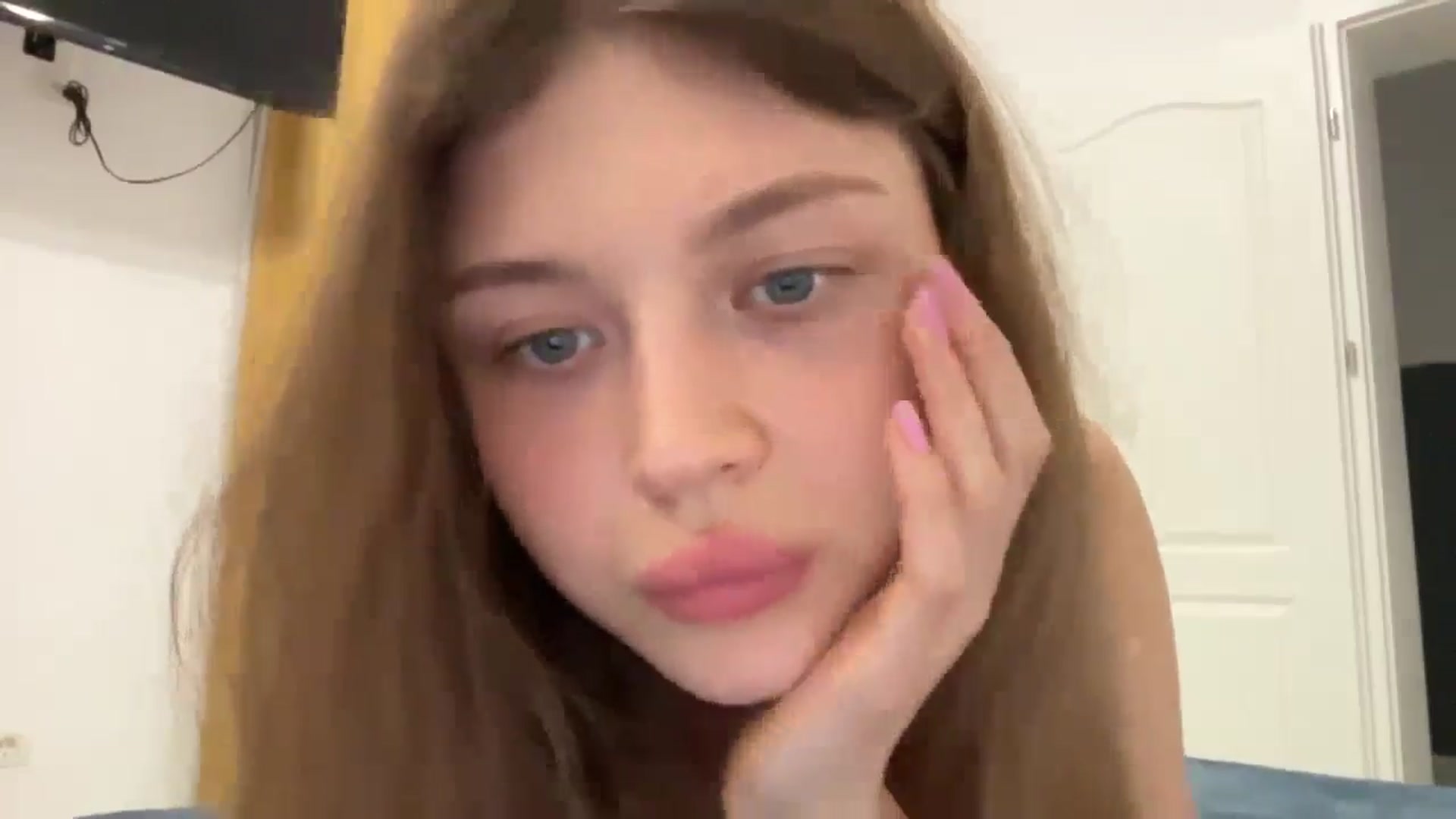 Gallery image thumbnail from Coconut_dream's myfreecams stream on, 08/23/2024, 19:35 image 5 of 20