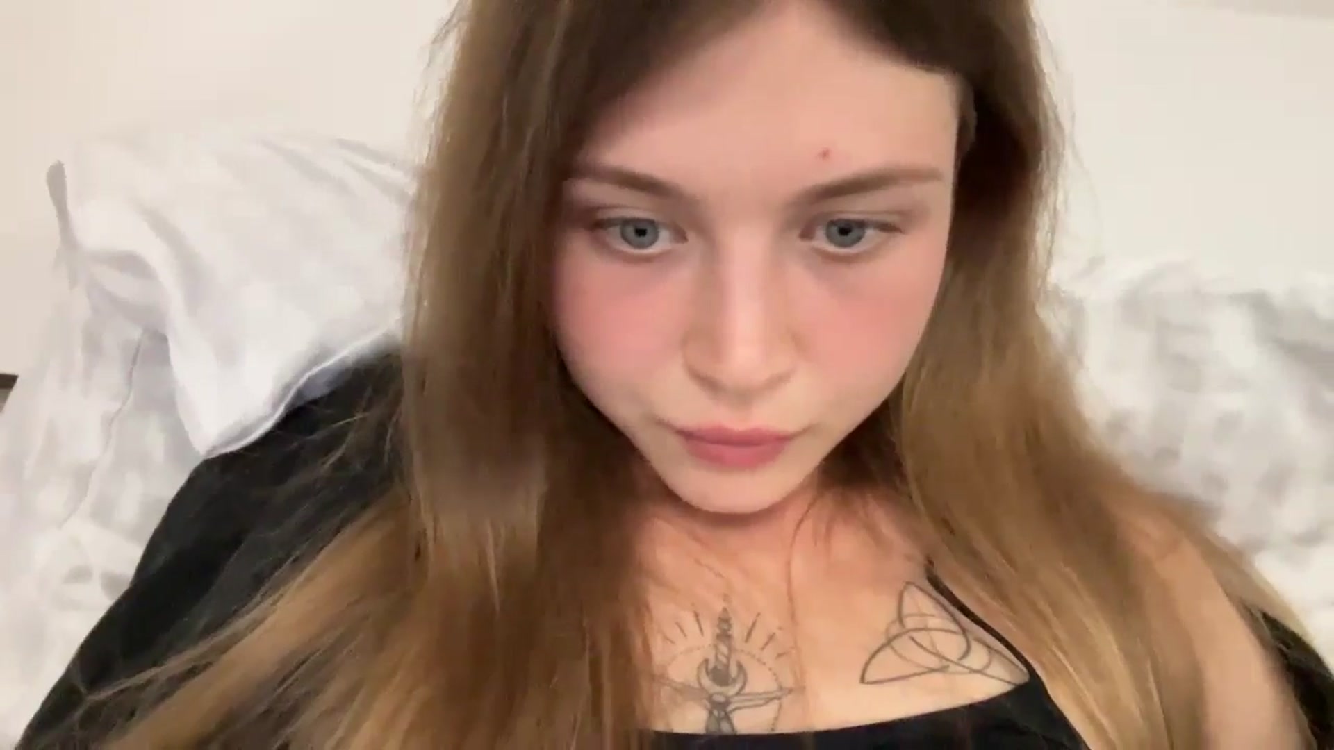 Gallery image thumbnail from Coconut_dream's myfreecams stream on, 08/24/2024, 21:15 image 12 of 20