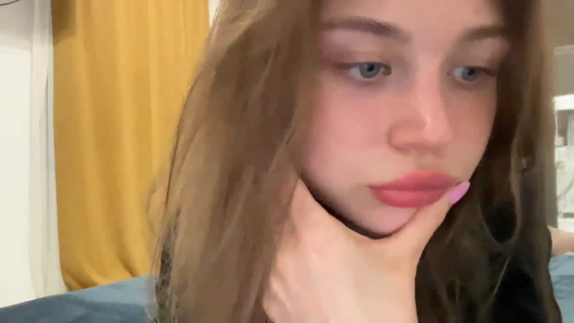 Gallery image thumbnail from Coconut_dream's myfreecams stream on, 08/25/2024, 17:16 image 5 of 20
