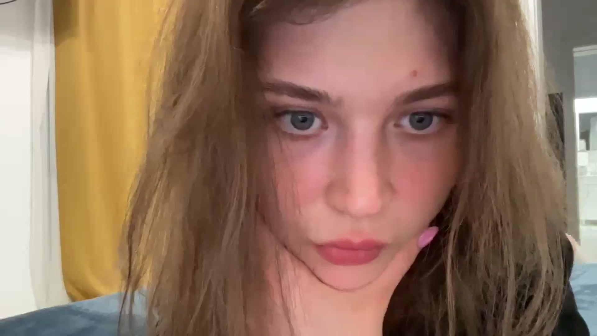 Gallery image thumbnail from Coconut_dream's myfreecams stream on, 08/25/2024, 17:16 image 10 of 20