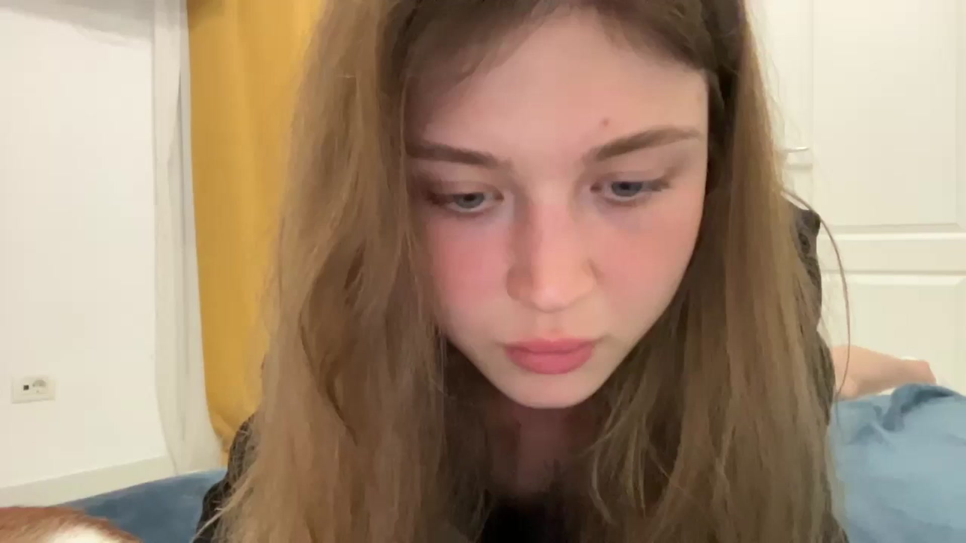 Gallery image thumbnail from Coconut_dream's myfreecams stream on, 08/25/2024, 18:11 image 12 of 20
