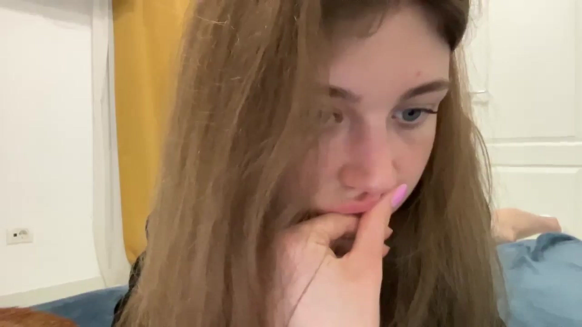 Gallery image thumbnail from Coconut_dream's myfreecams stream on, 08/25/2024, 18:11 image 8 of 20