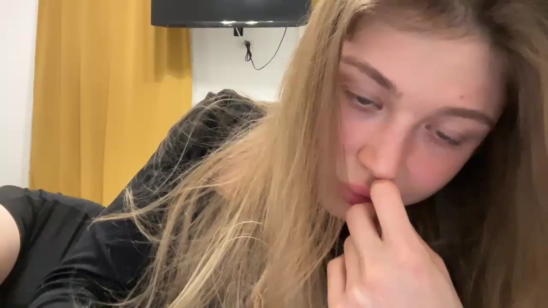 Gallery image thumbnail from Coconut_dream's myfreecams stream on, 08/25/2024, 18:11 image 20 of 20