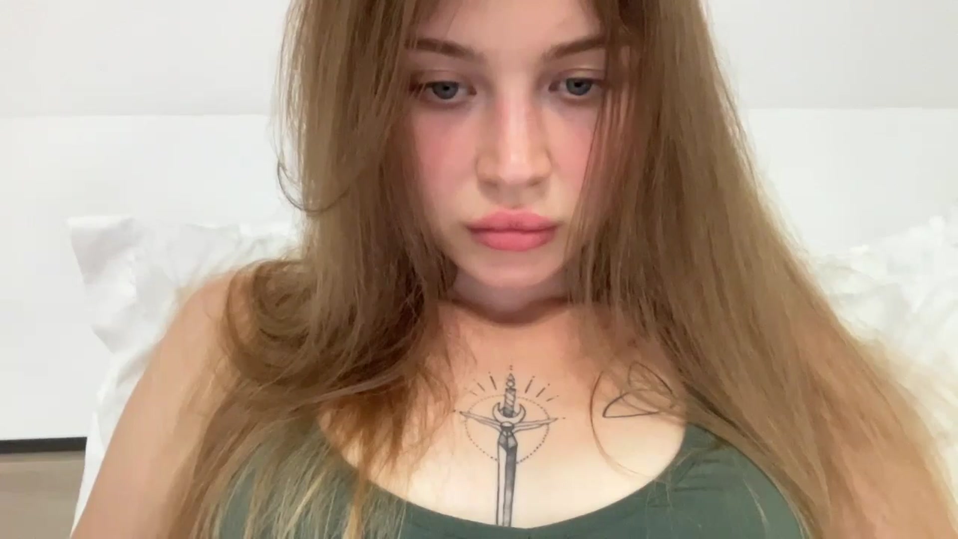 Gallery image thumbnail from Coconut_dream's myfreecams stream on, 08/28/2024, 20:09 image 9 of 20