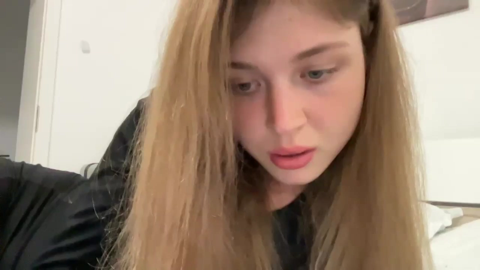 Gallery image thumbnail from Coconut_dream's myfreecams stream on, 08/29/2024, 18:41 image 13 of 20