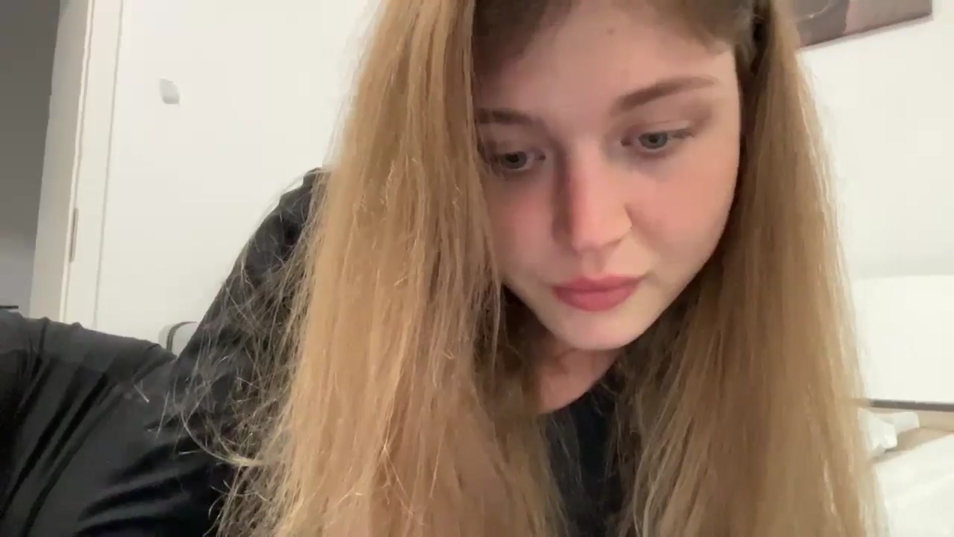Gallery image thumbnail from Coconut_dream's myfreecams stream on, 08/29/2024, 18:41 image 11 of 20