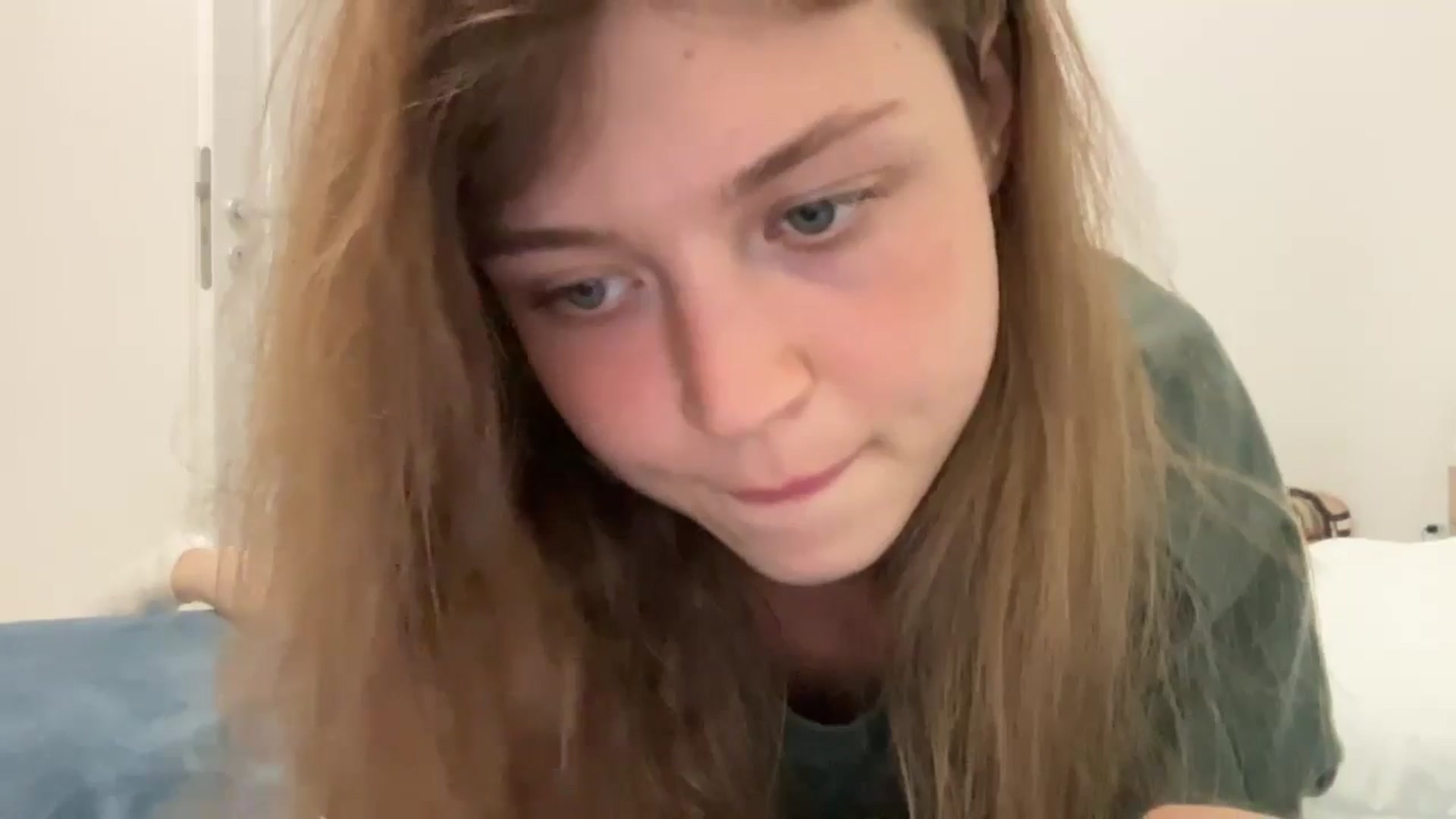 Gallery image thumbnail from Coconut_dream's myfreecams stream on, 08/31/2024, 18:18 image 6 of 20
