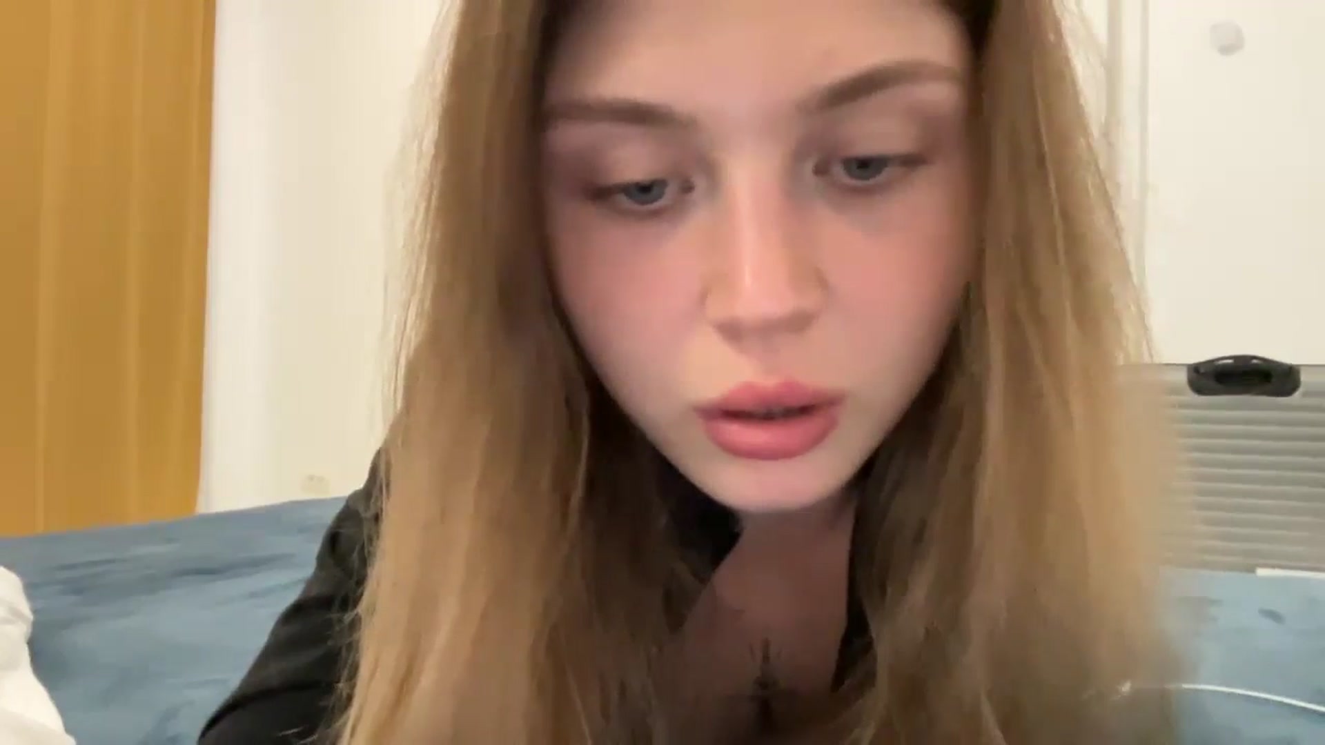 Gallery image thumbnail from Coconut_dream's myfreecams stream on, 09/02/2024, 16:33 image 8 of 20
