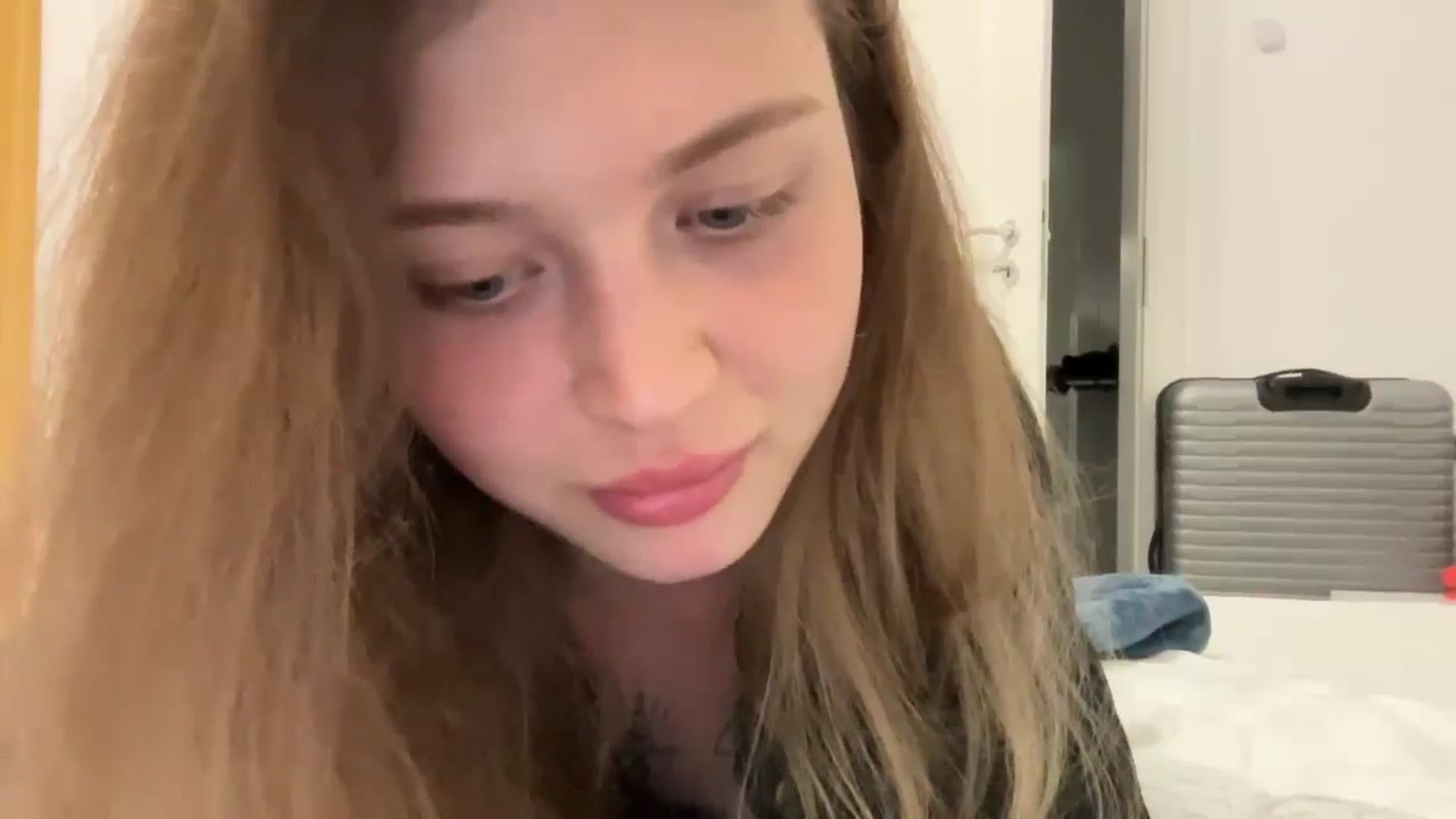 Gallery image thumbnail from Coconut_dream's myfreecams stream on, 09/02/2024, 20:37 image 2 of 20