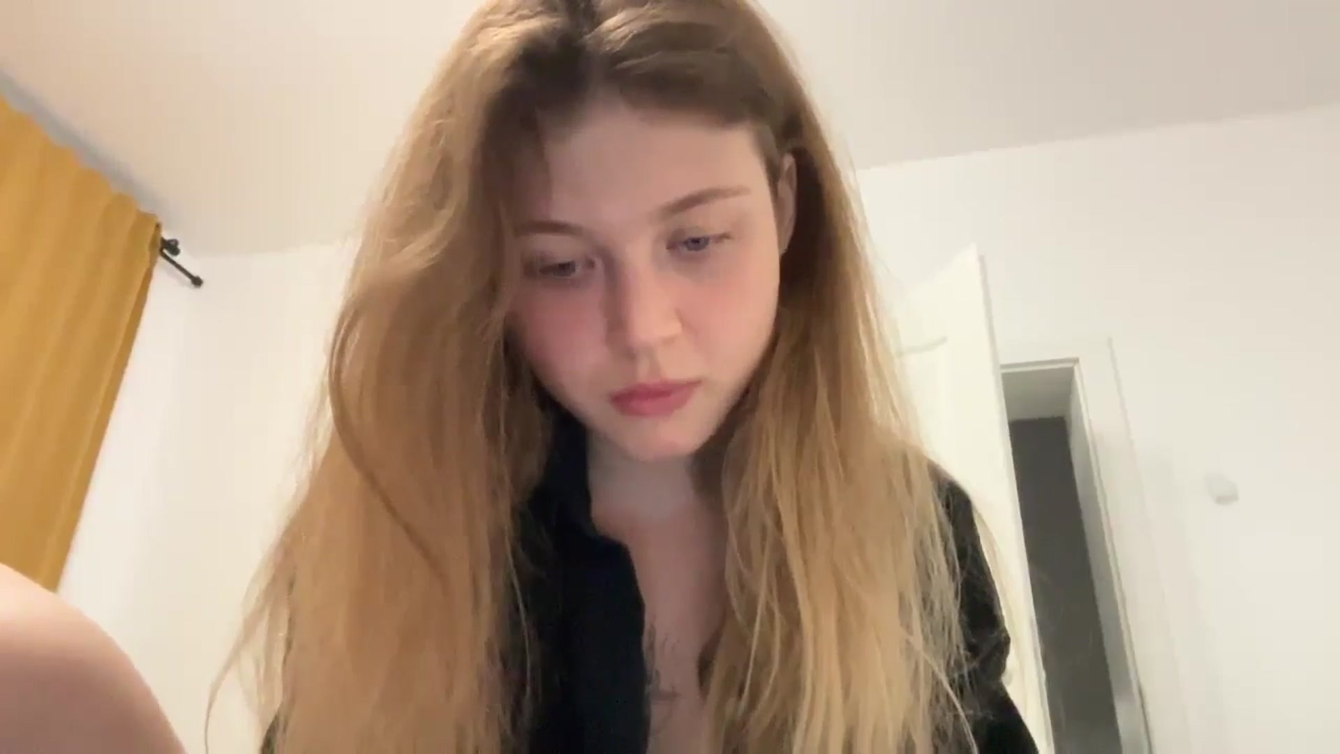 Gallery image thumbnail from Coconut_dream's myfreecams stream on, 09/02/2024, 20:37 image 18 of 20