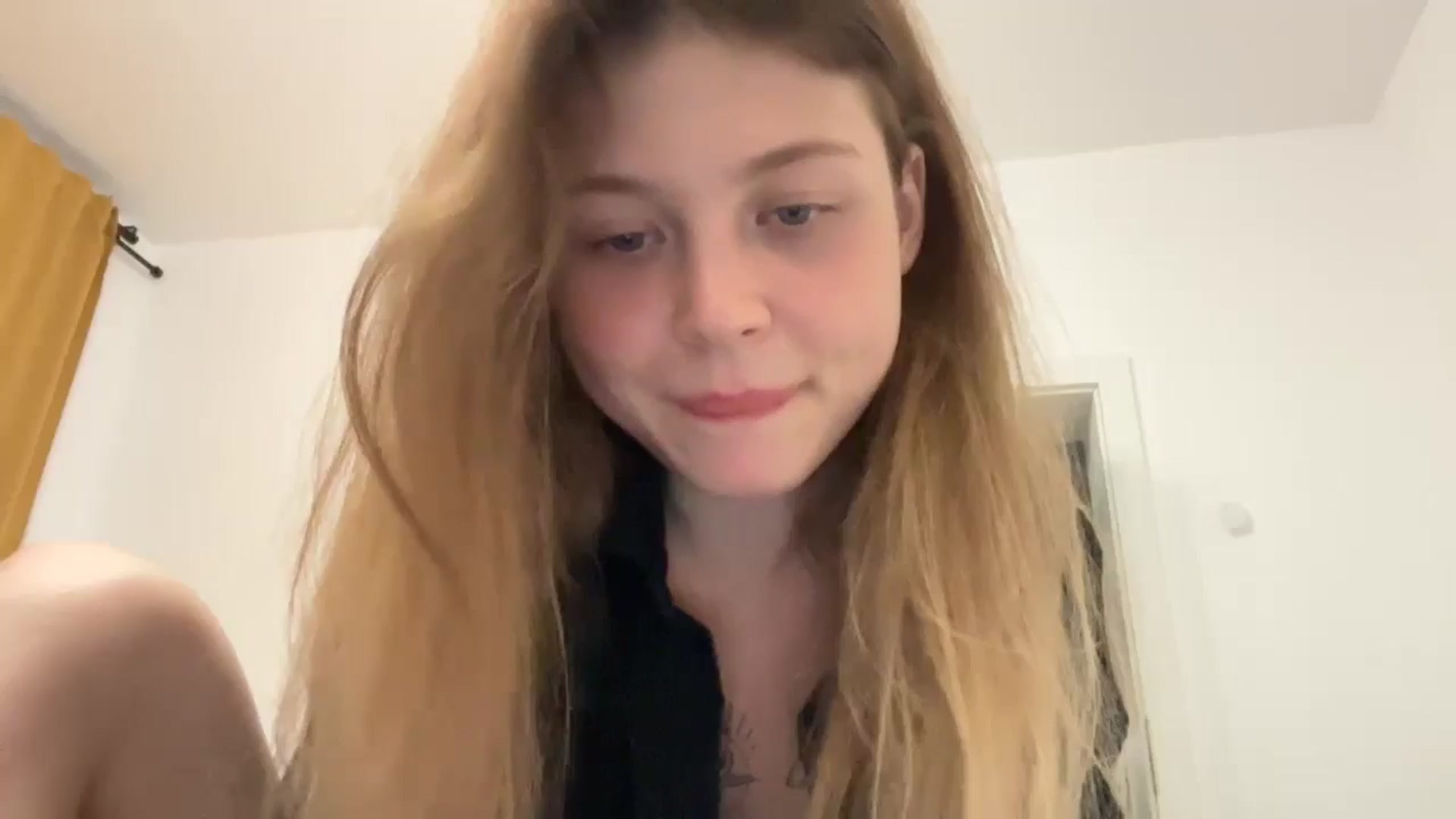 Gallery image thumbnail from Coconut_dream's myfreecams stream on, 09/02/2024, 20:37 image 12 of 20