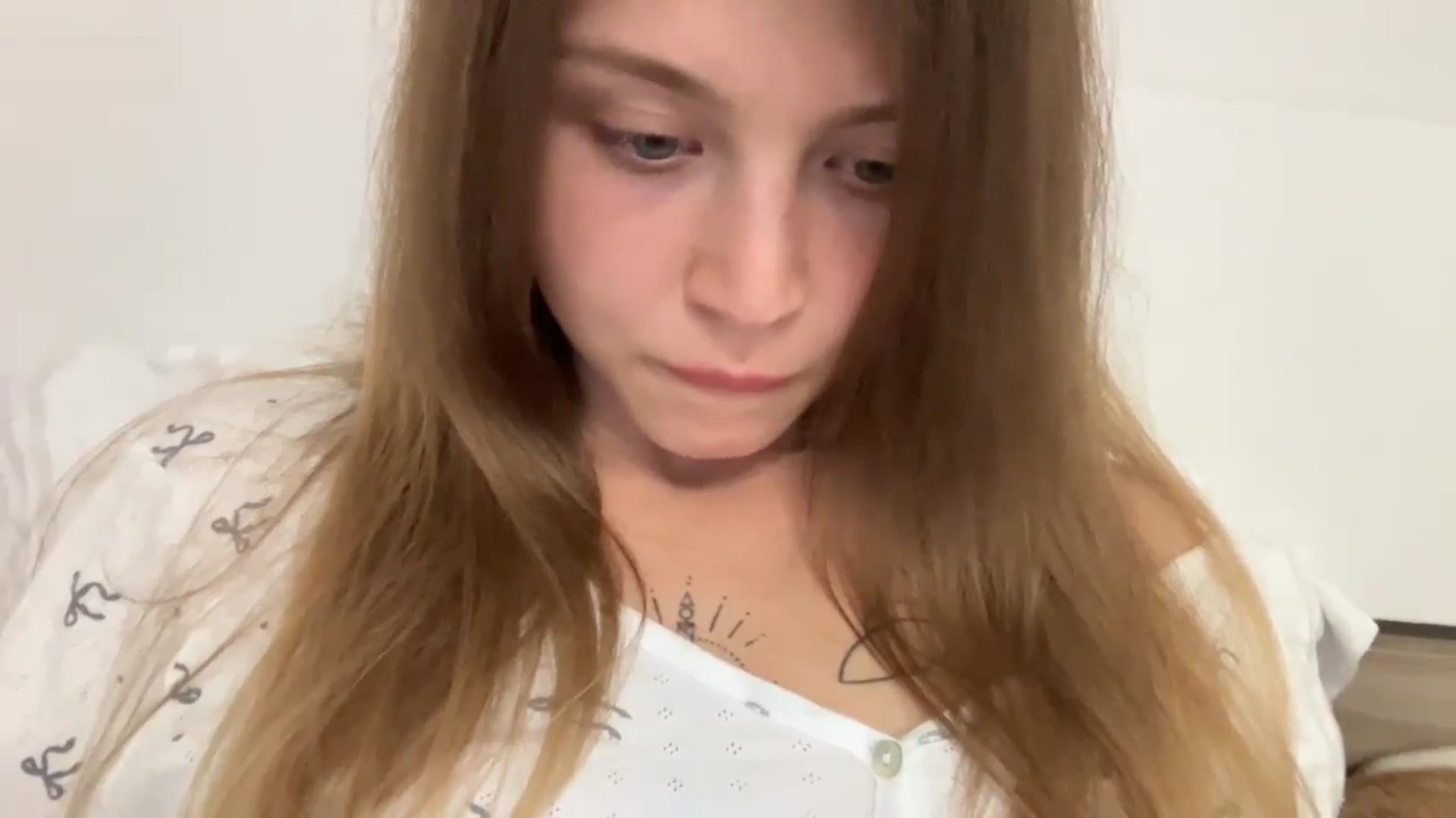 Gallery image thumbnail from Coconut_dream's myfreecams stream on, 09/03/2024, 20:39 image 16 of 20