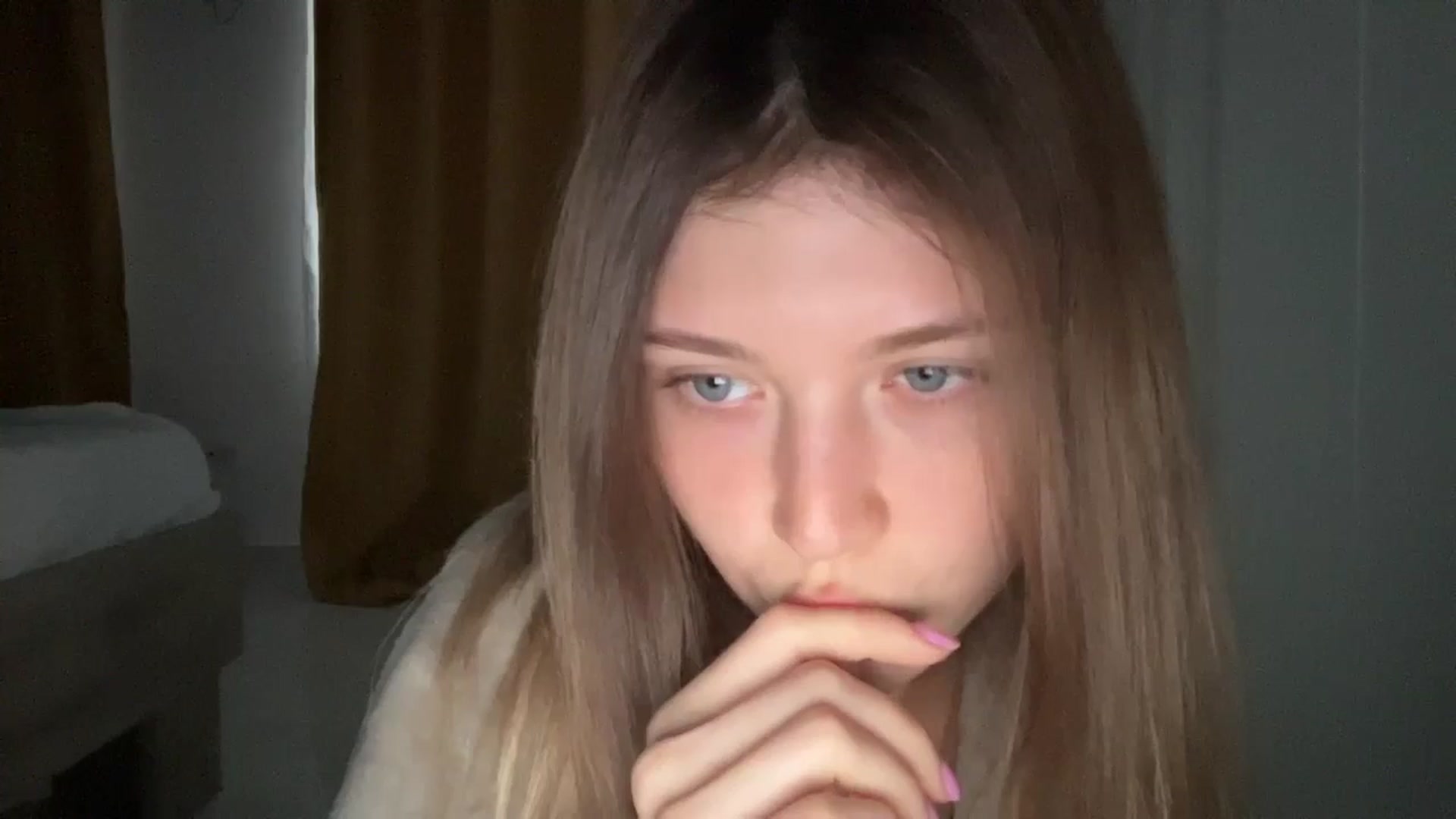 Gallery image thumbnail from Coconut_dream's myfreecams stream on, 09/06/2024, 05:56 image 2 of 20