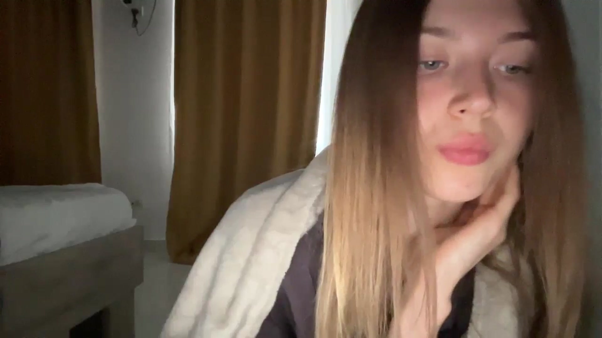 Gallery image thumbnail from Coconut_dream's myfreecams stream on, 09/06/2024, 05:56 image 14 of 20