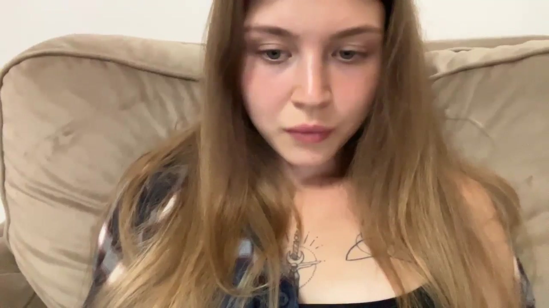 Gallery image thumbnail from Coconut_dream's myfreecams stream on, 09/06/2024, 18:07 image 15 of 20
