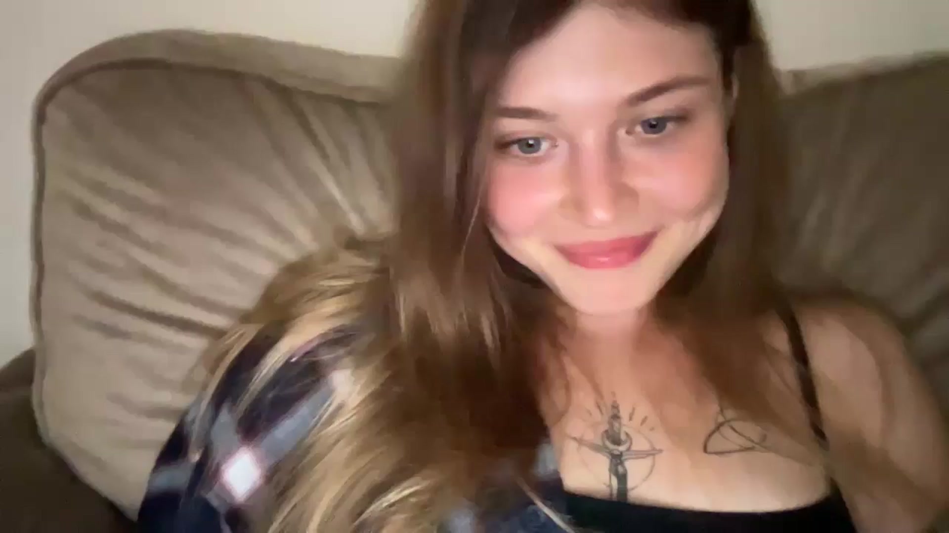 Gallery image thumbnail from Coconut_dream's myfreecams stream on, 09/06/2024, 19:12 image 5 of 20