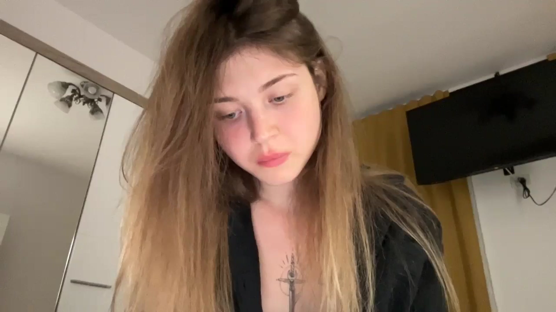 Gallery image thumbnail from Coconut_dream's myfreecams stream on, 09/07/2024, 21:55 image 3 of 20