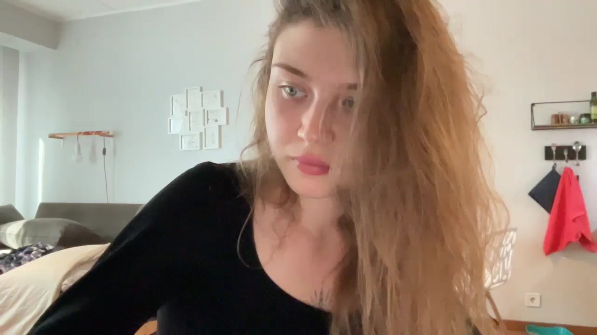 Gallery image thumbnail from Coconut_dream's myfreecams stream on, 09/12/2024, 09:11 image 18 of 20