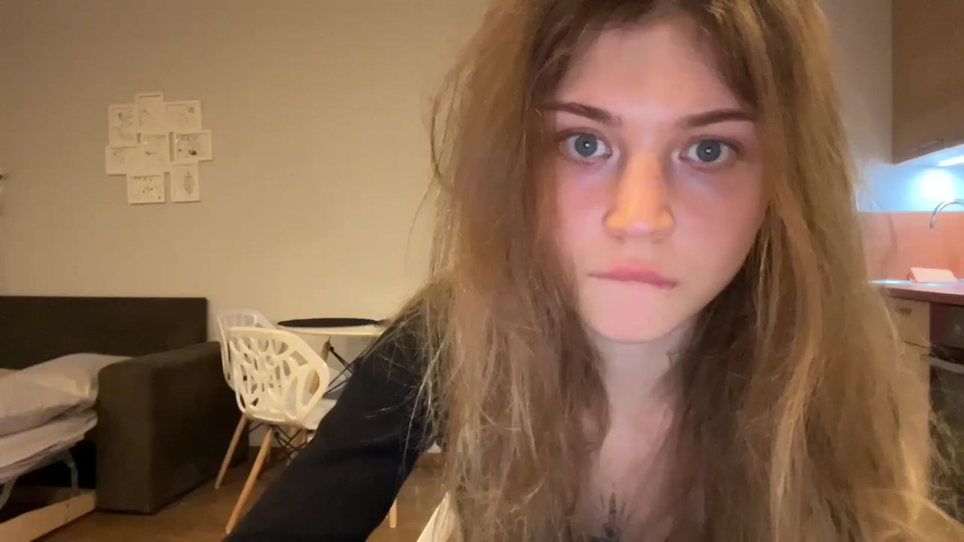 Gallery image thumbnail from Coconut_dream's myfreecams stream on, 09/15/2024, 19:24 image 6 of 20