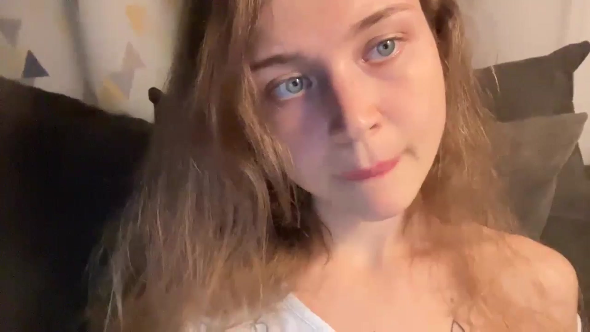 Gallery image thumbnail from Coconut_dream's myfreecams stream on, 09/17/2024, 20:04 image 11 of 20